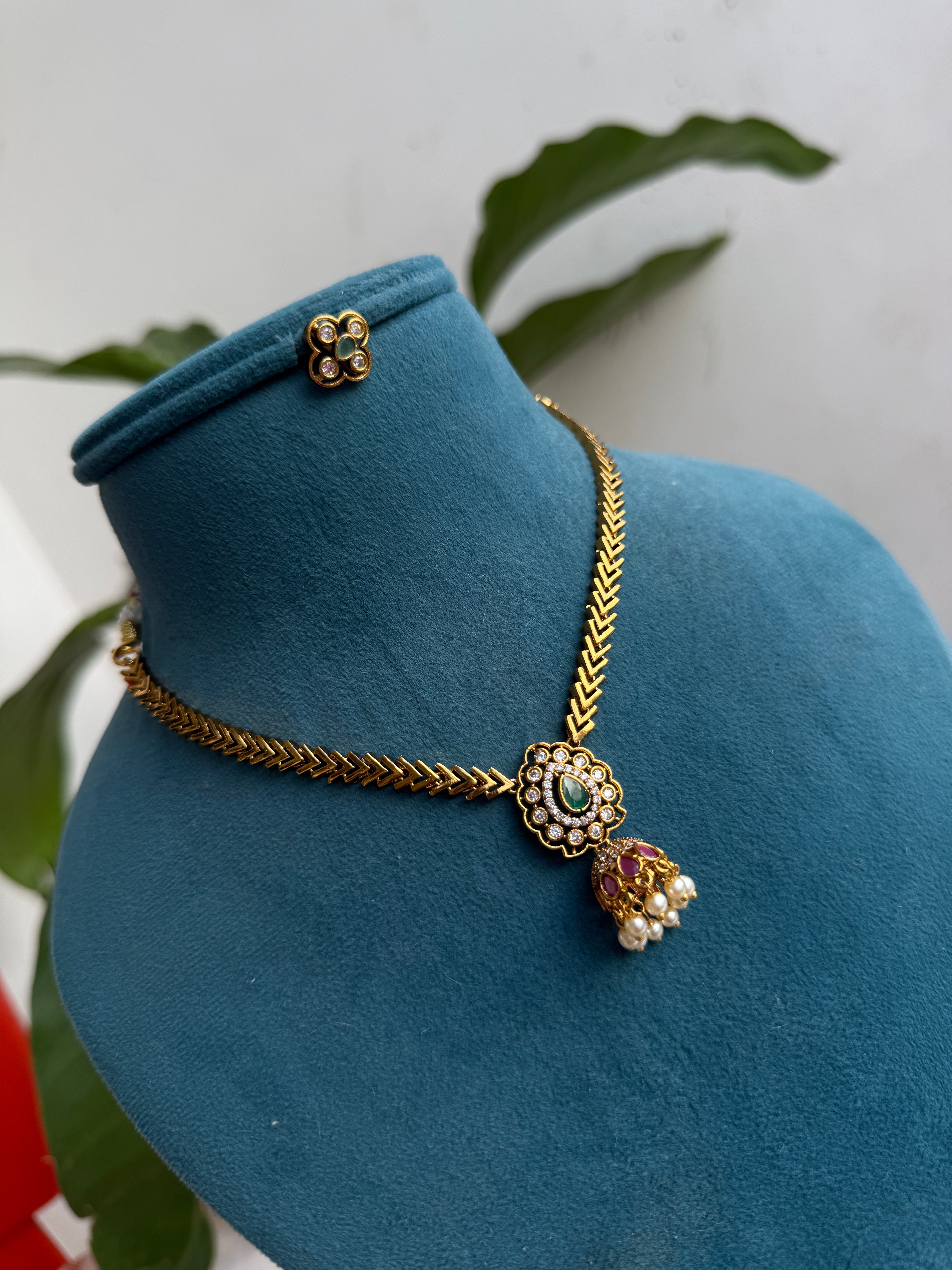Ns505 multi butta pendant