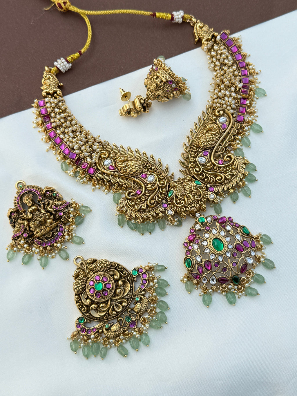 Ns601 3-in-1 jadau kundan Nakshi Neckset with ricepearls