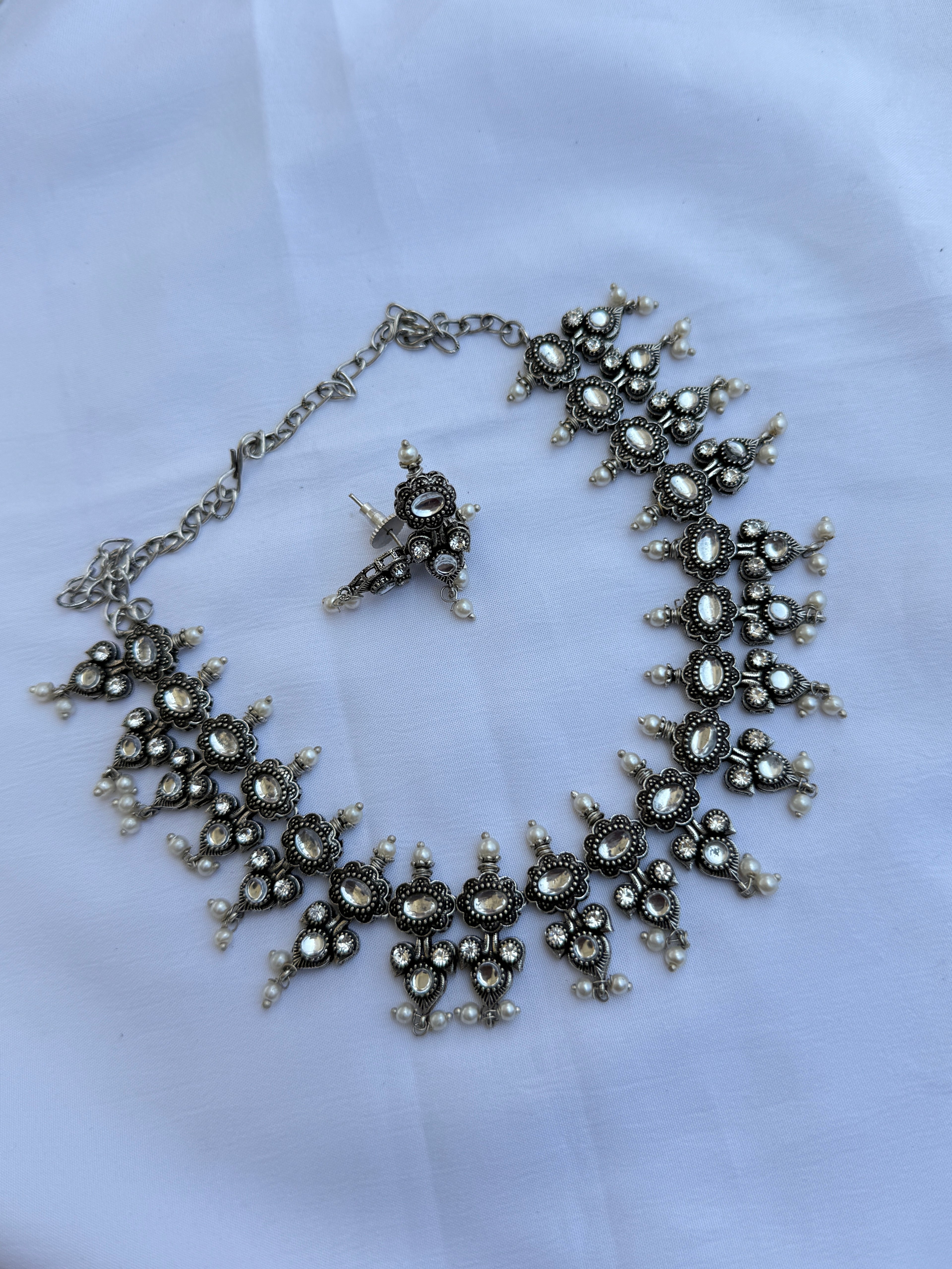 Oxidised pearl neckset with earrings ox101