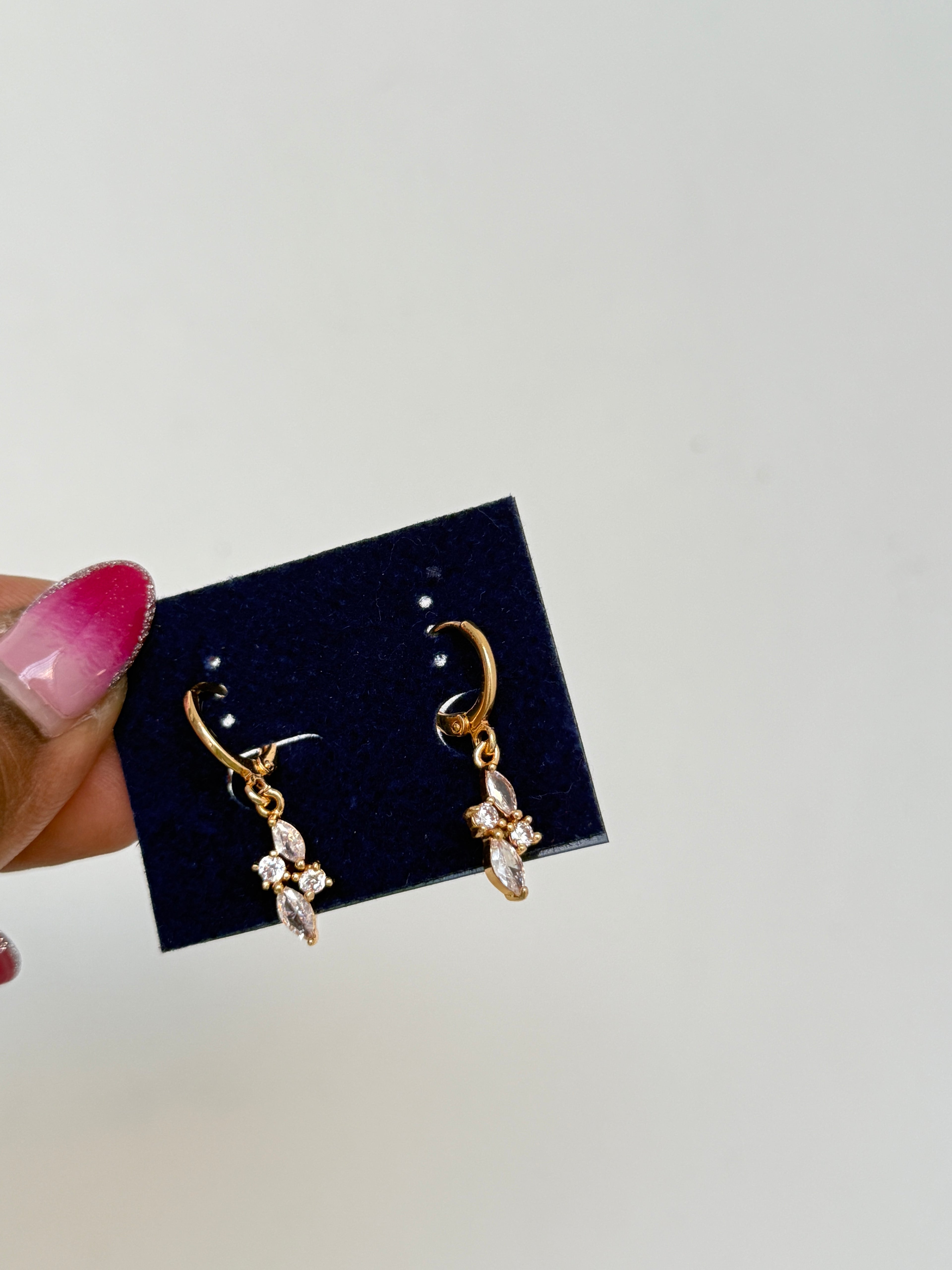 Ls004 drop locksystem hanging earrings