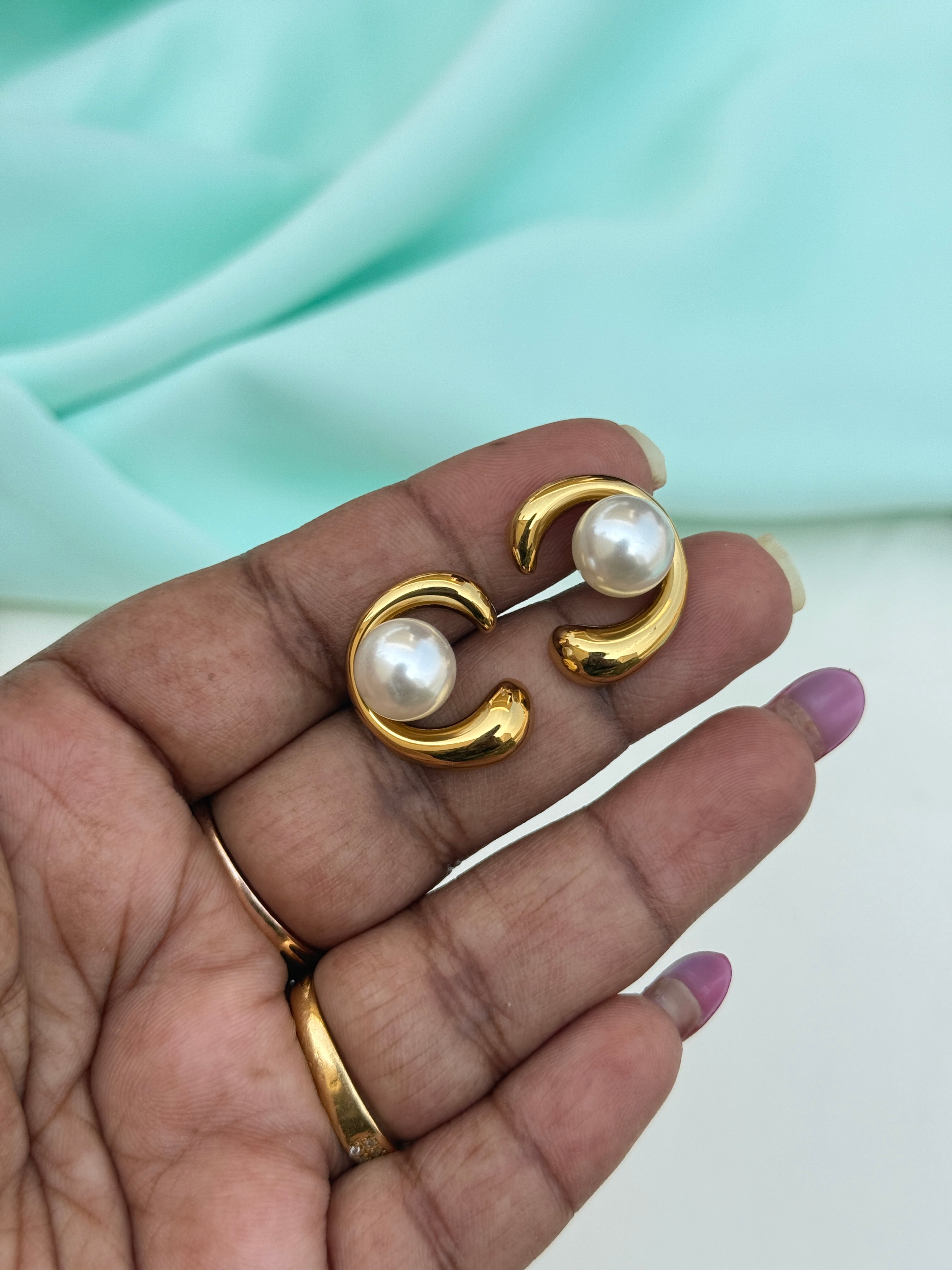 St066 anti tarnish pearl stud