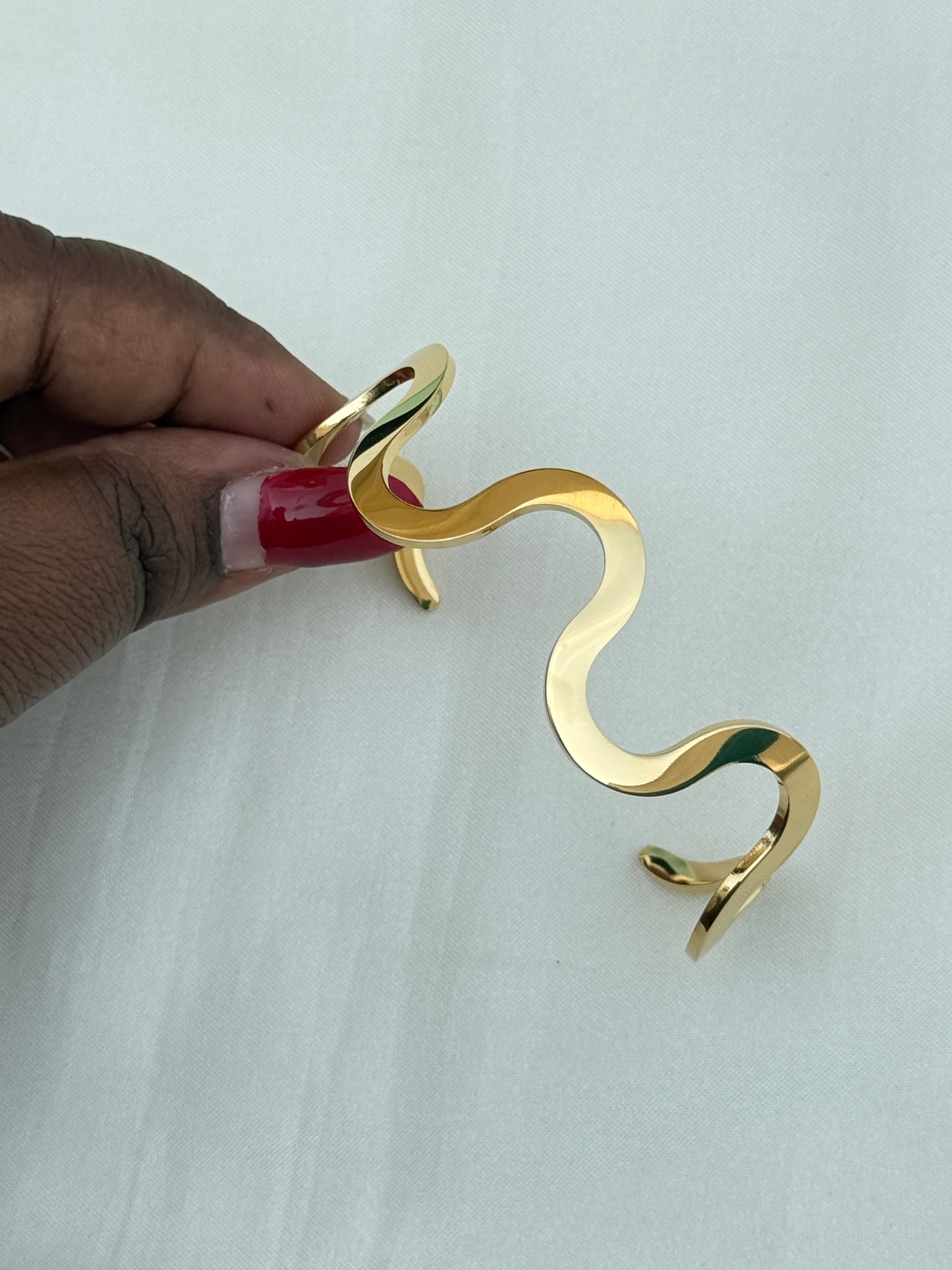 Ab544 anti tarnish open kada bracelet (2.4) to (2.6) size
