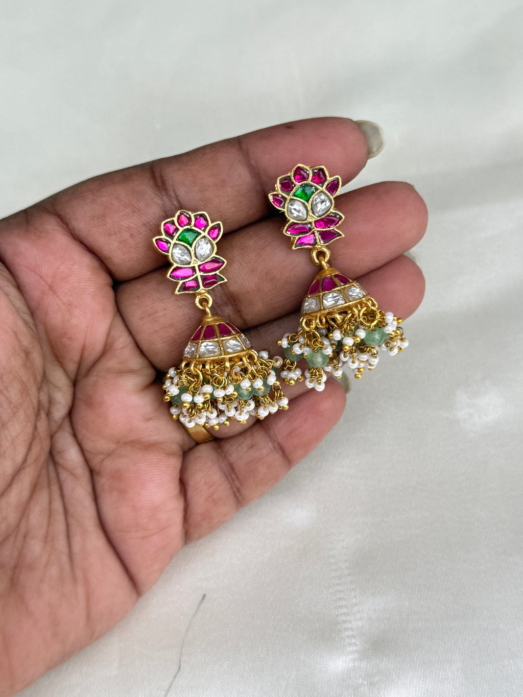 Er128 jadau Kundan butta Earrings
