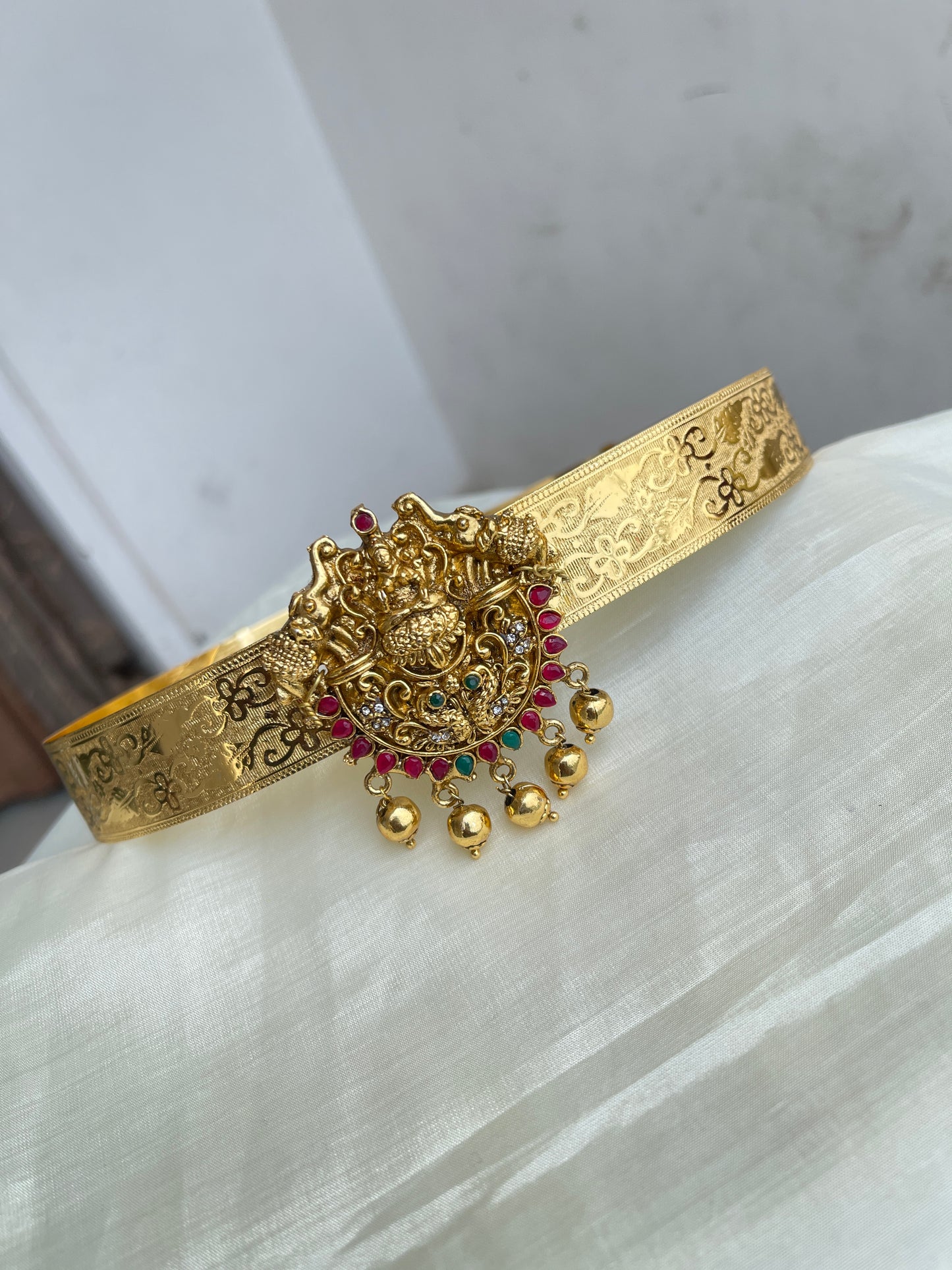 Lakshmi Devi pendant with textured design kids hipbelt