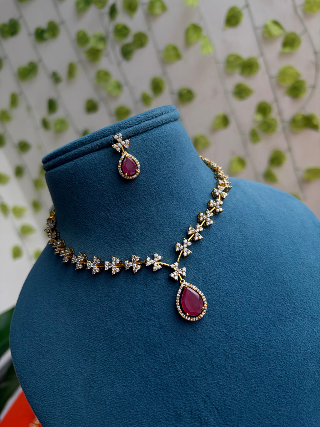Ns280 Short Neckset with Earrings