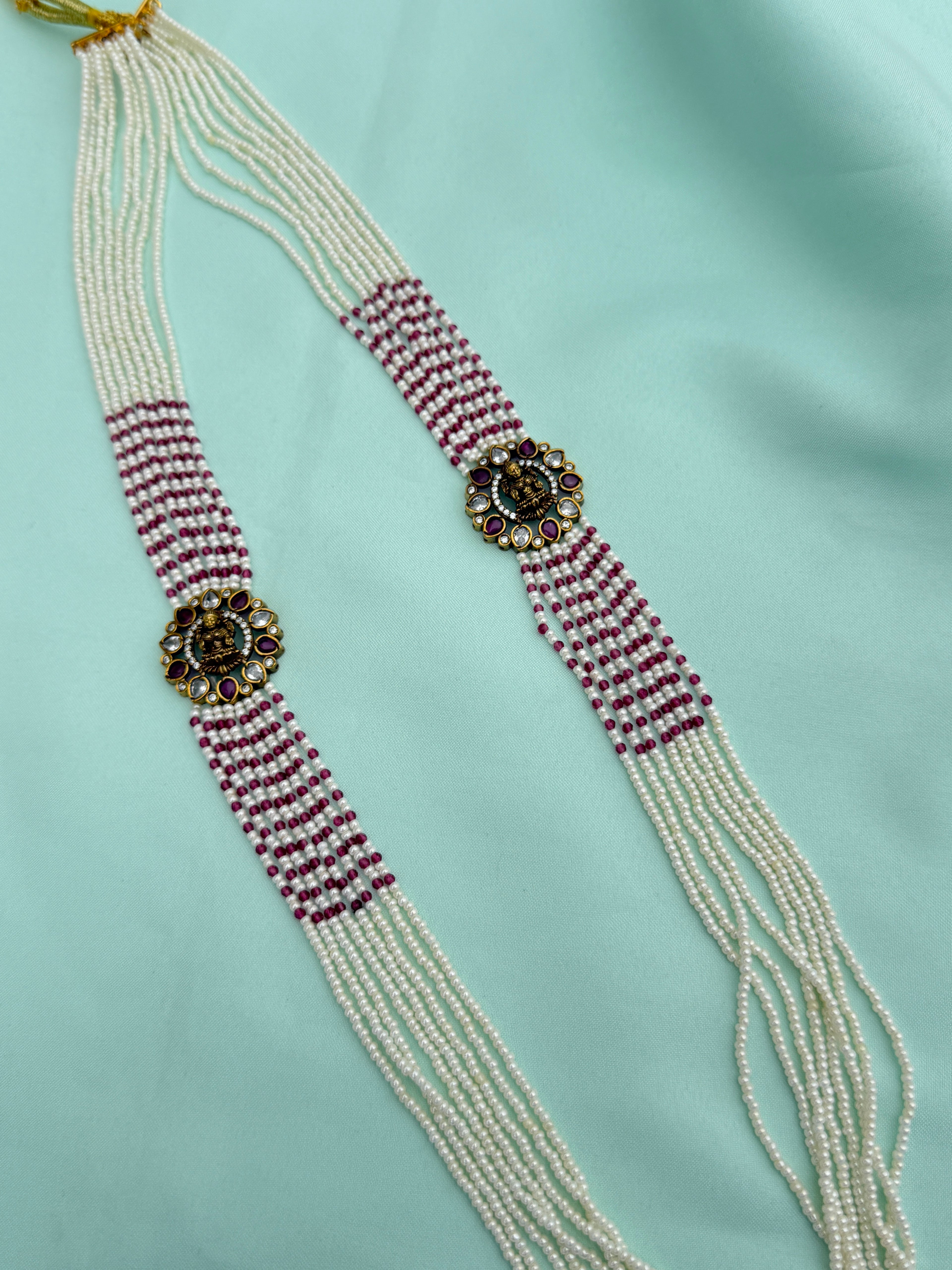 Bb209 sugar pearls with Victorian Lakshmidevi side lockets 8layers 28inches