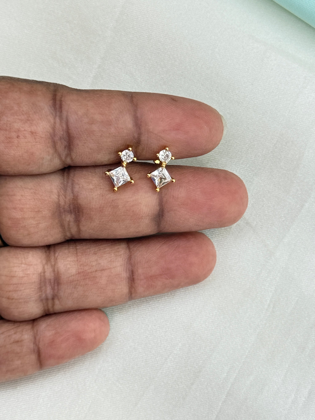 St160 double square  back ball  second (2nd) tops studs