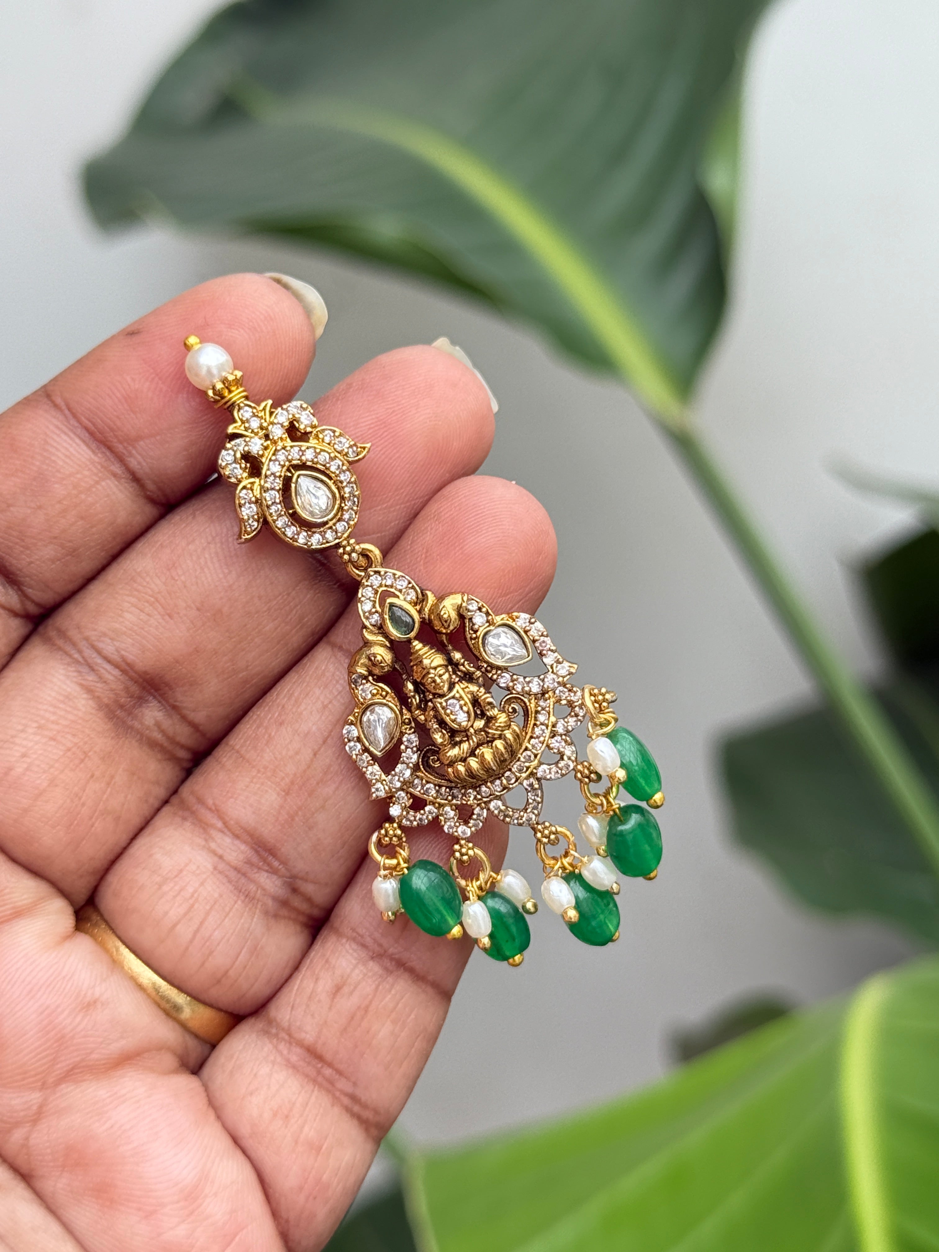 Er85 Lakshmi Devi moissanite chandbali earrings