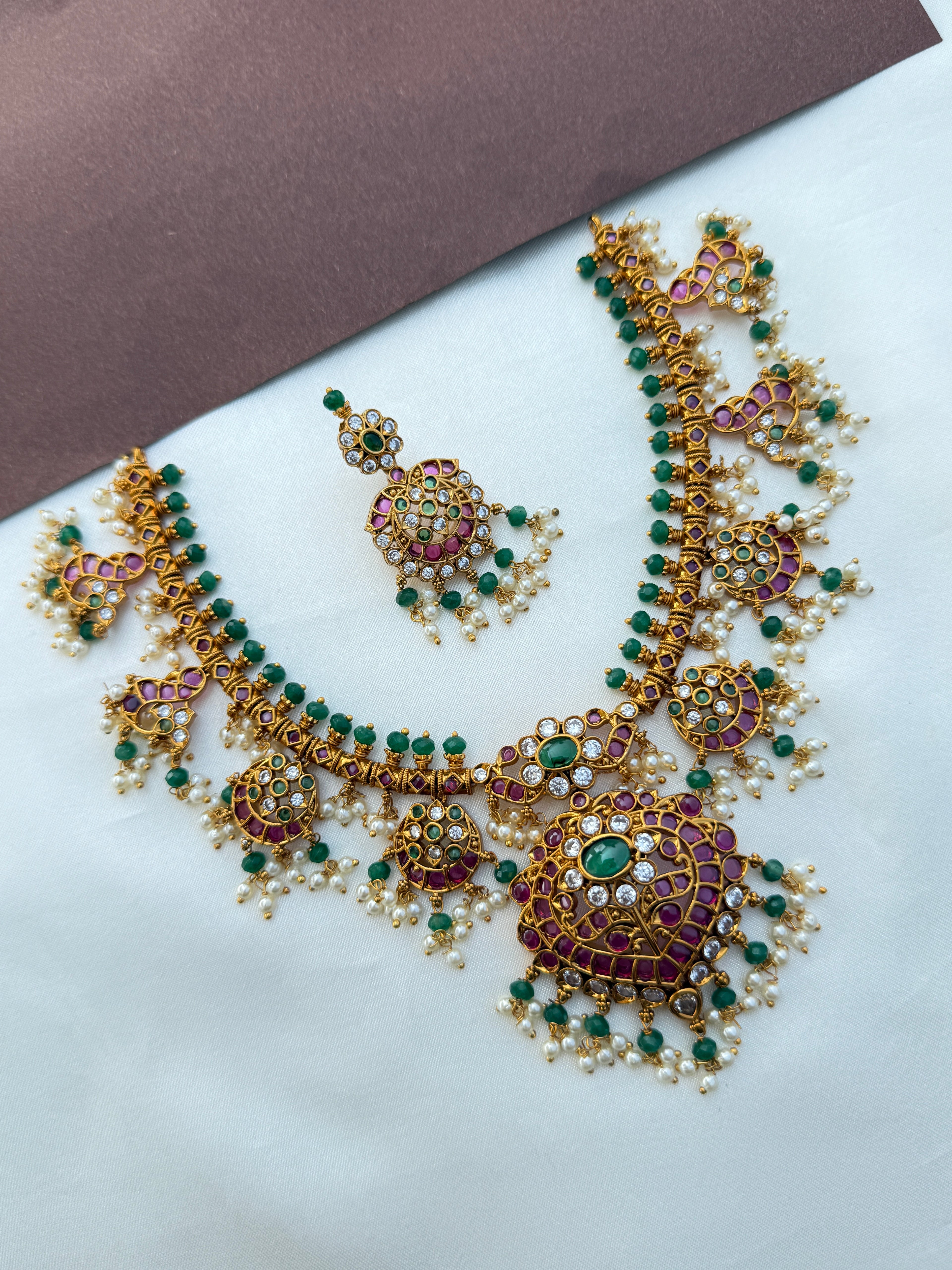 Ns589 guttapusalu kemp neckset