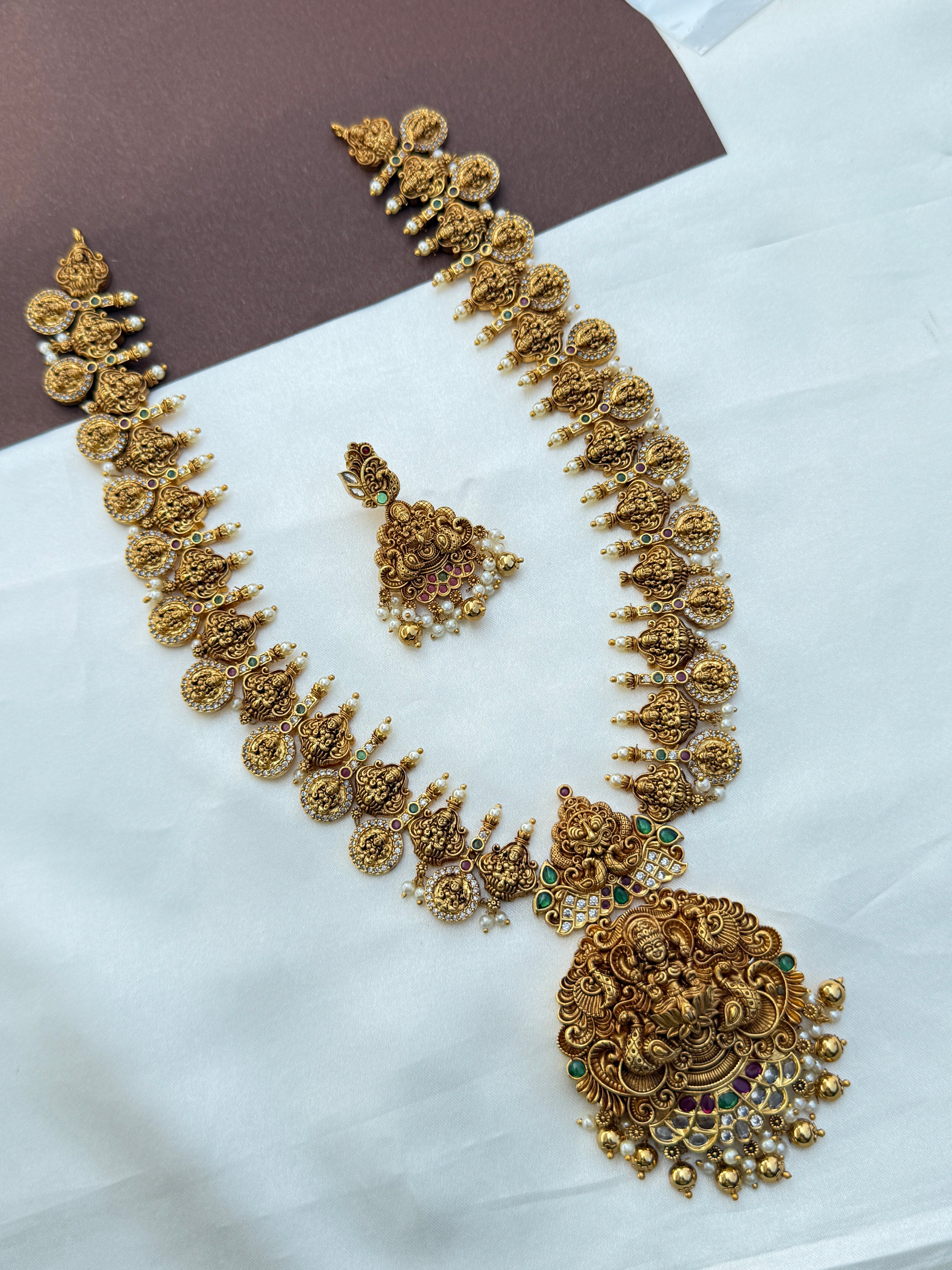 Lh563 nakshi bottumala long haram