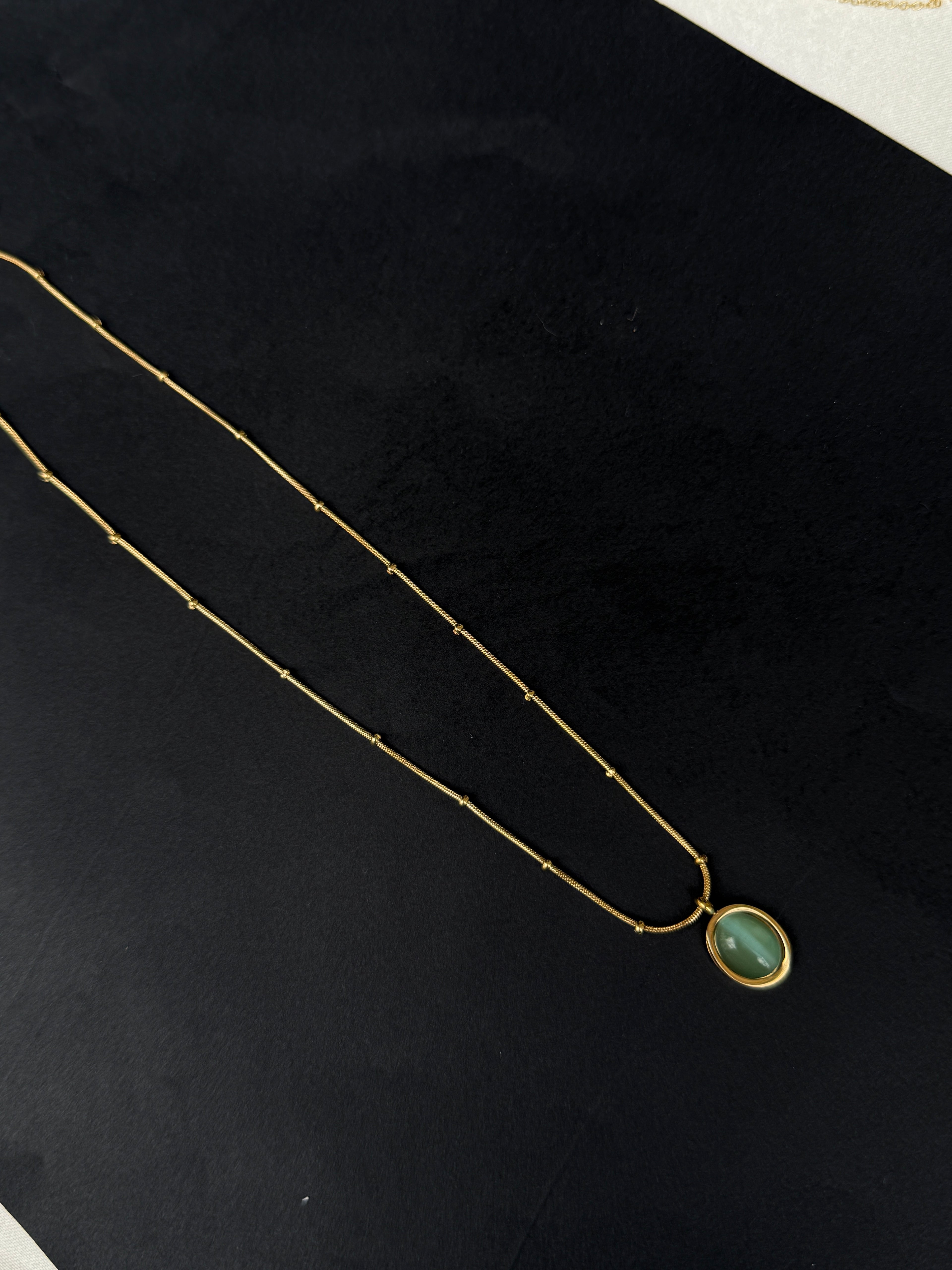 Dc012 pastel pendant daily wear chain