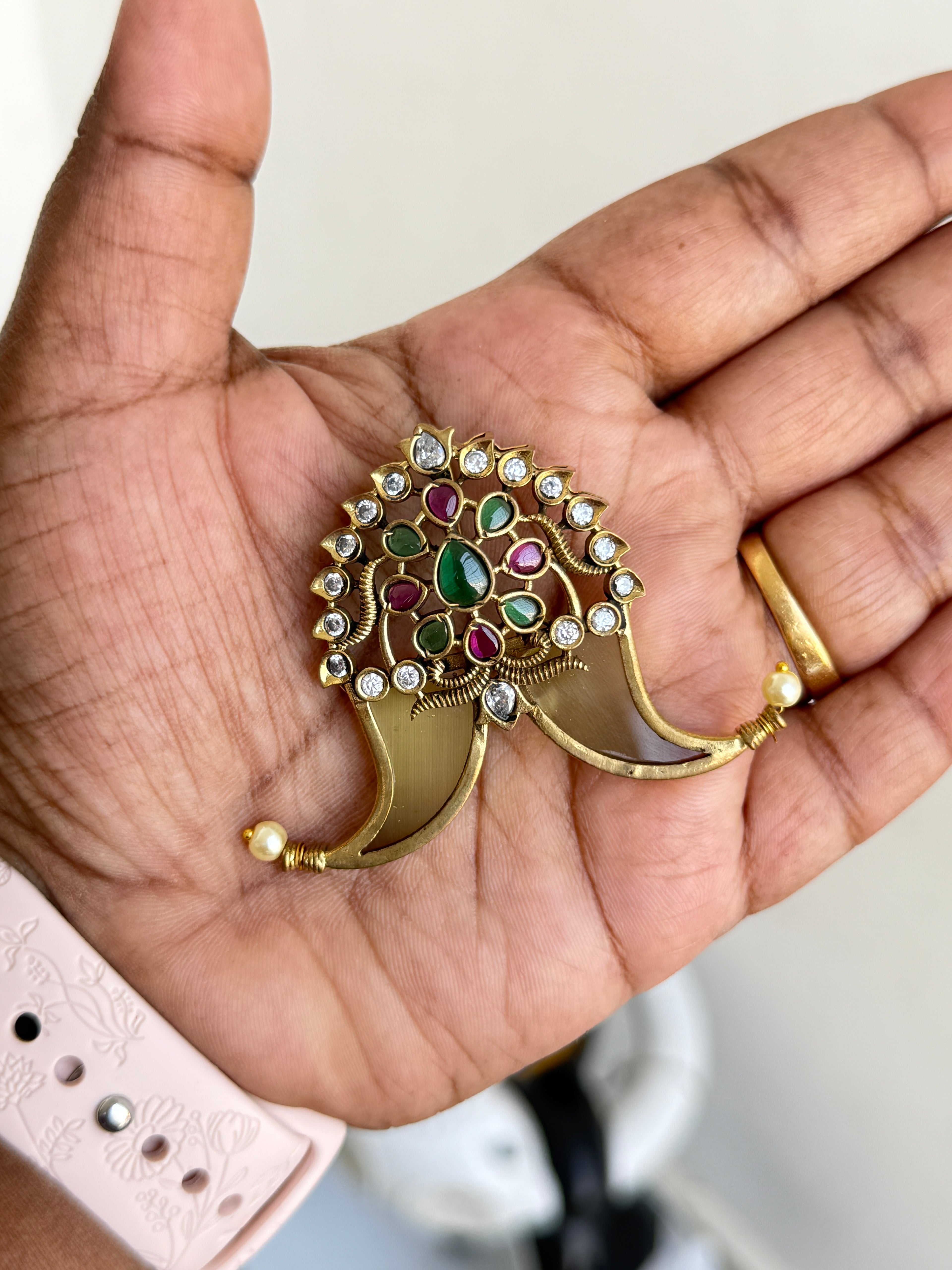 Puligoru pendant pg001