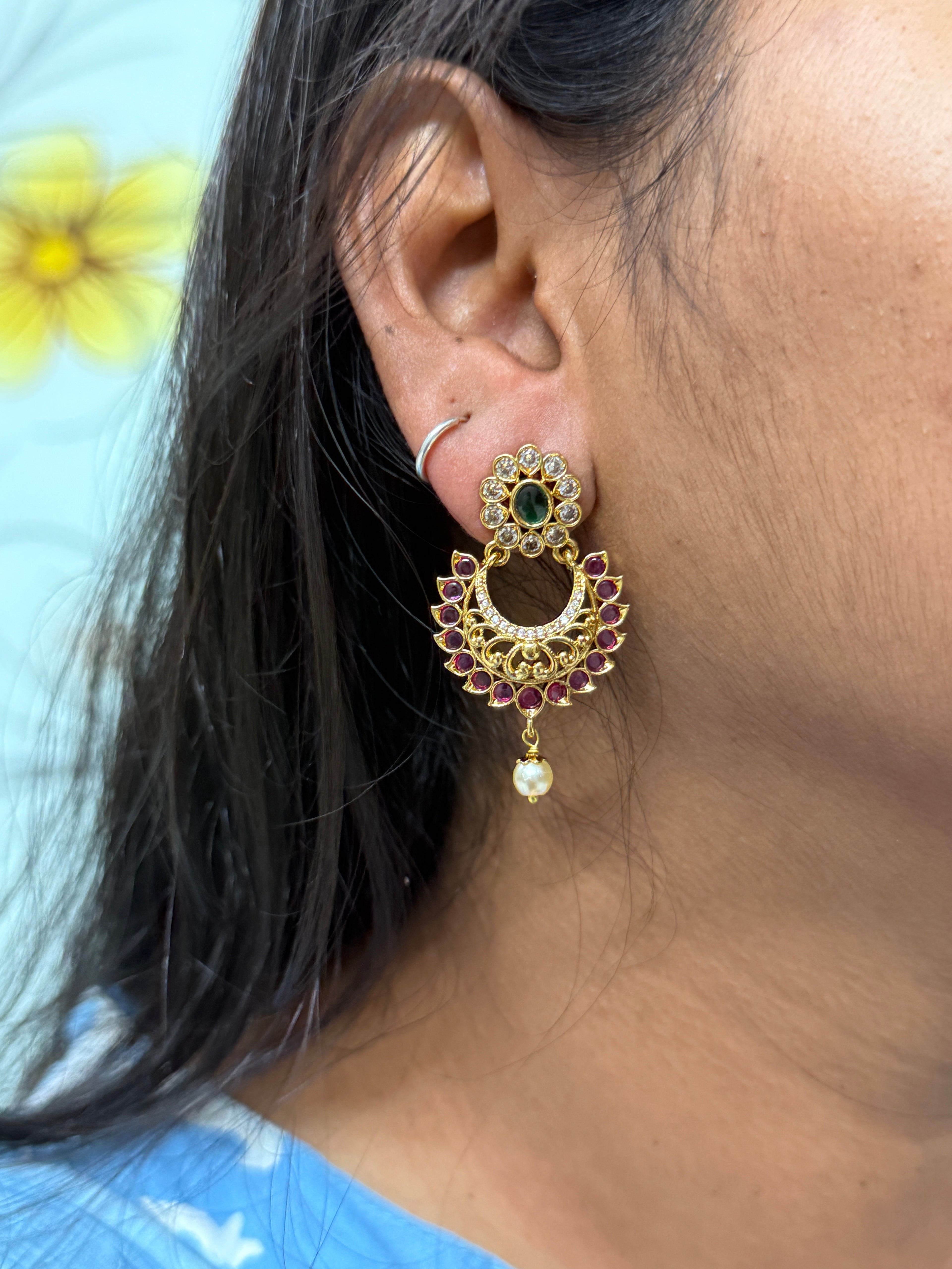 Er78 kemp small chandbali earrings