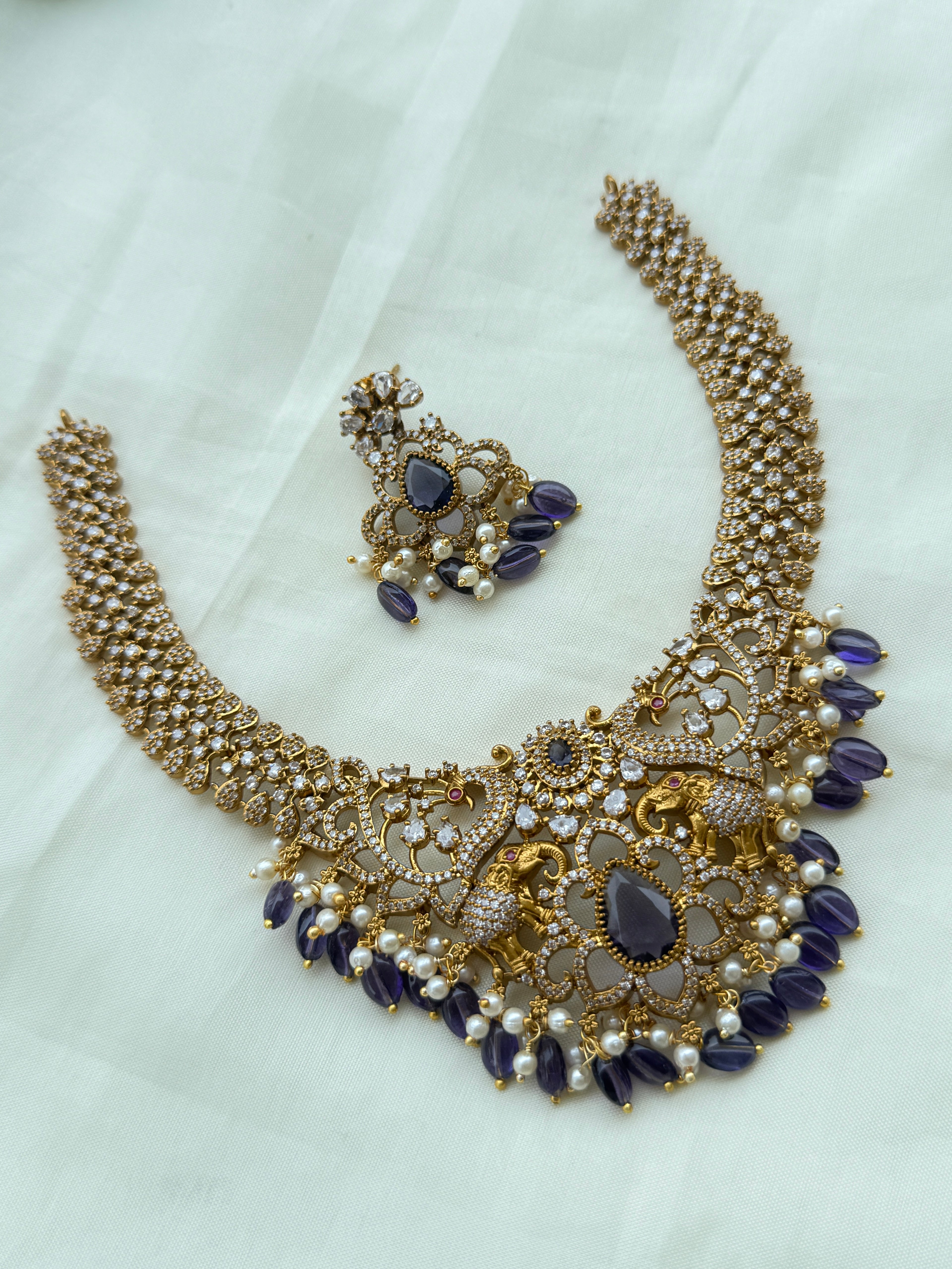 Ns255 peacock elephant short neckset with purple beads