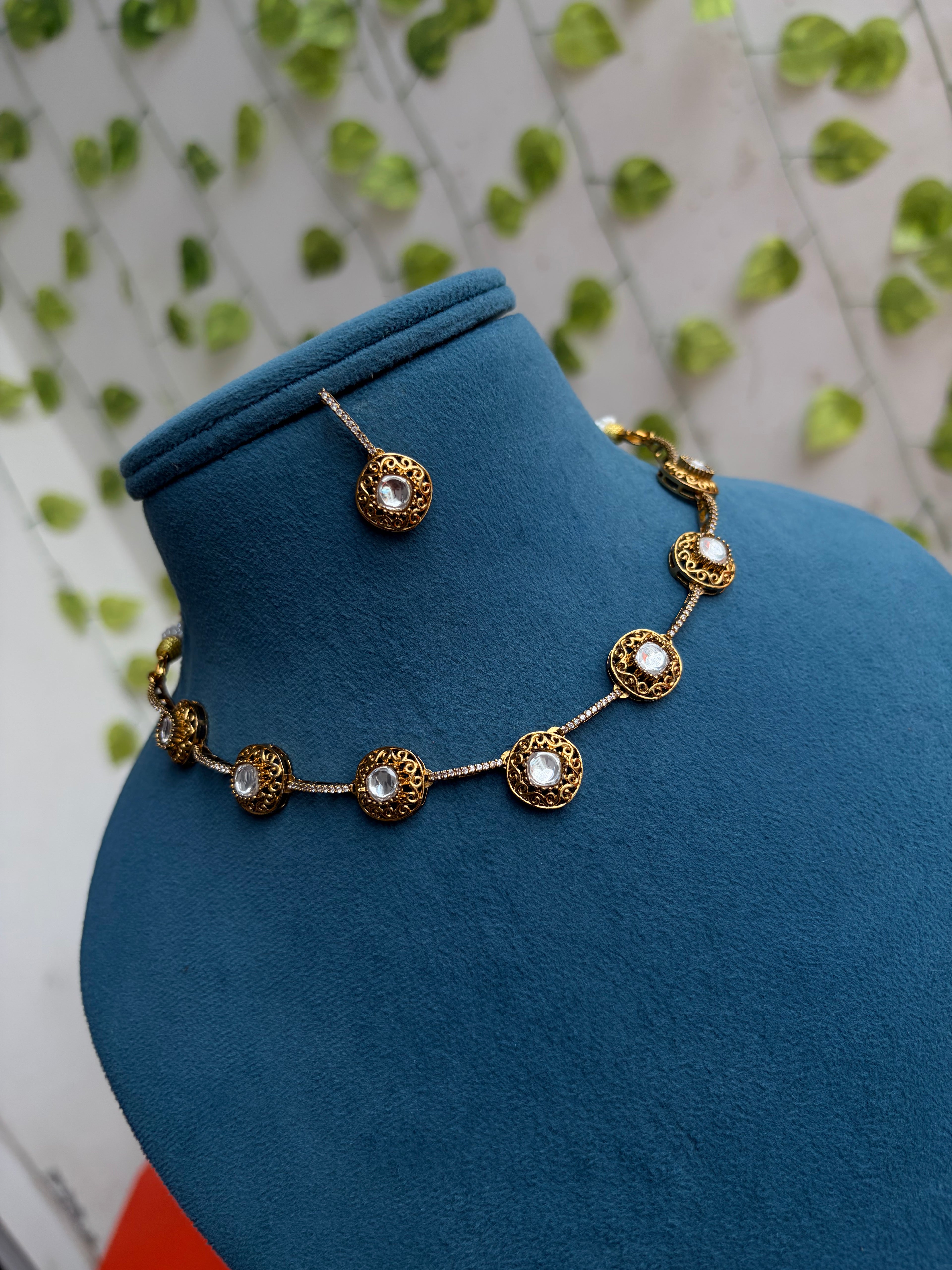 Ns914 cz white stones short neckset with earrings