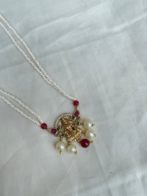 2 lines sugar pearl Lakshmi Devi pendant in ruby and green pc001