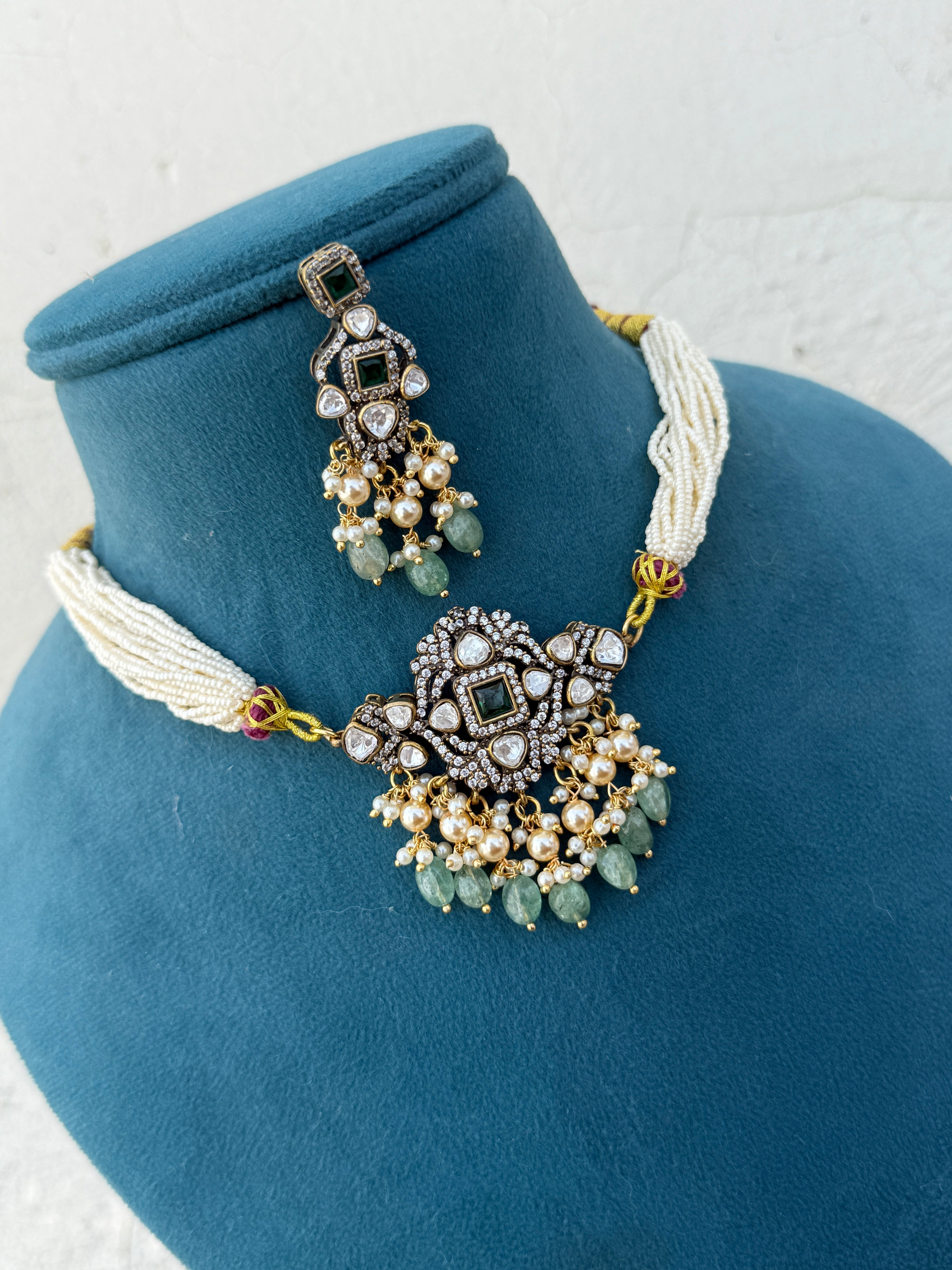 Ns541 Victorian moissanite sugar pearl choker