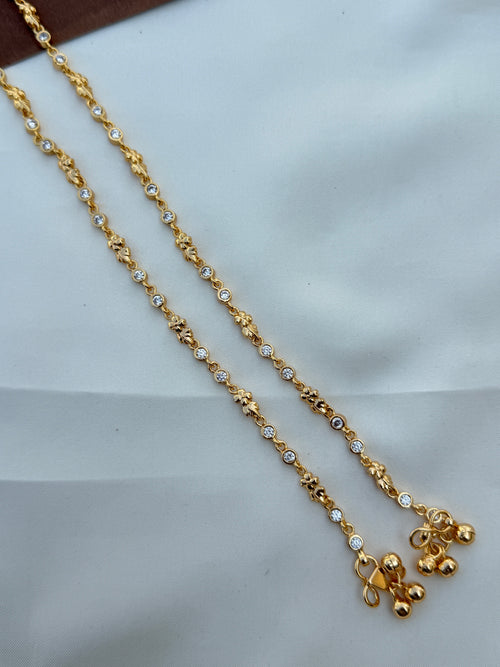 Ak112 panchaloham flower anklets in 9.5 and 10.5 sizes