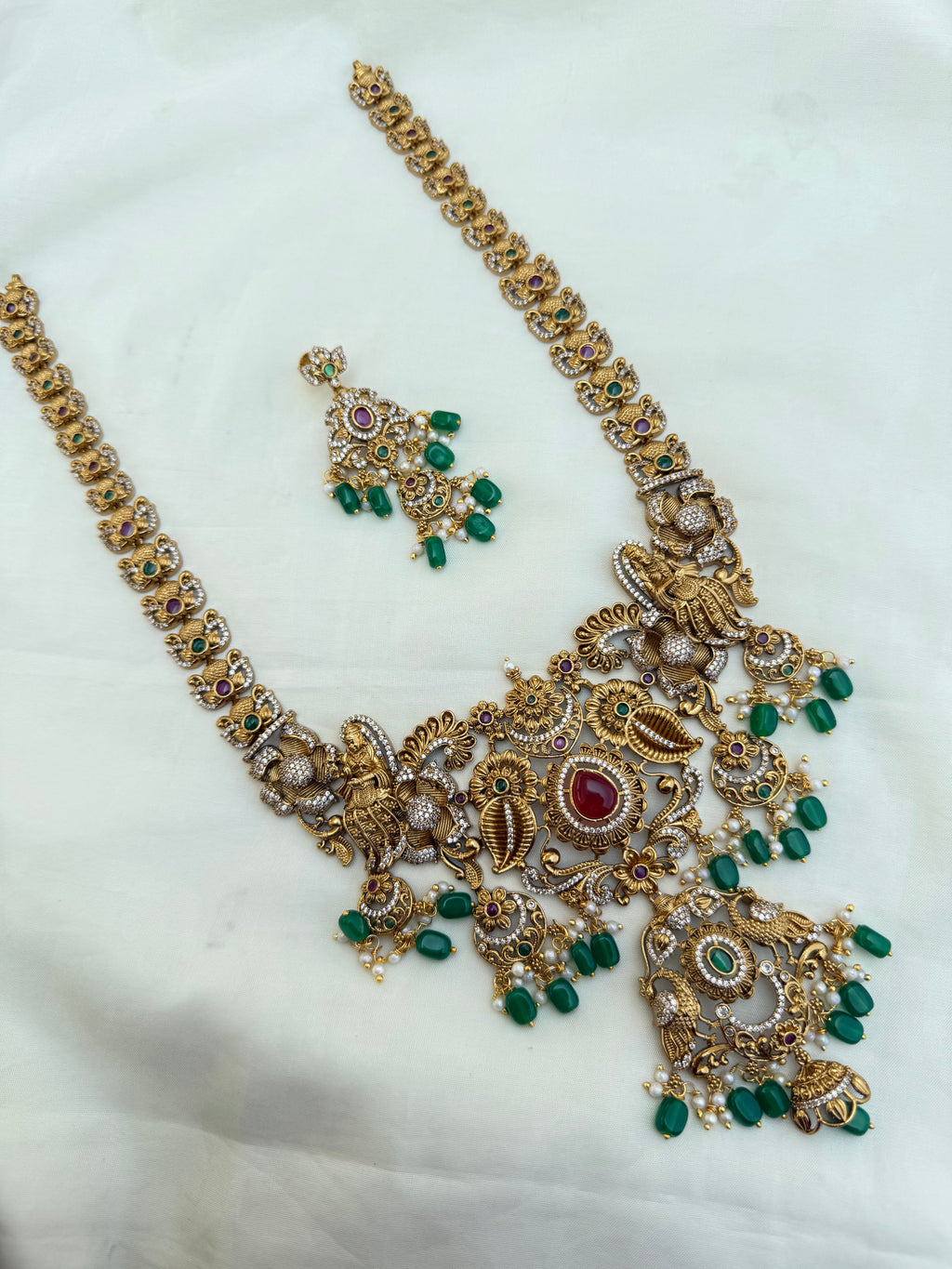 Lh202 long heavy haram with green beads