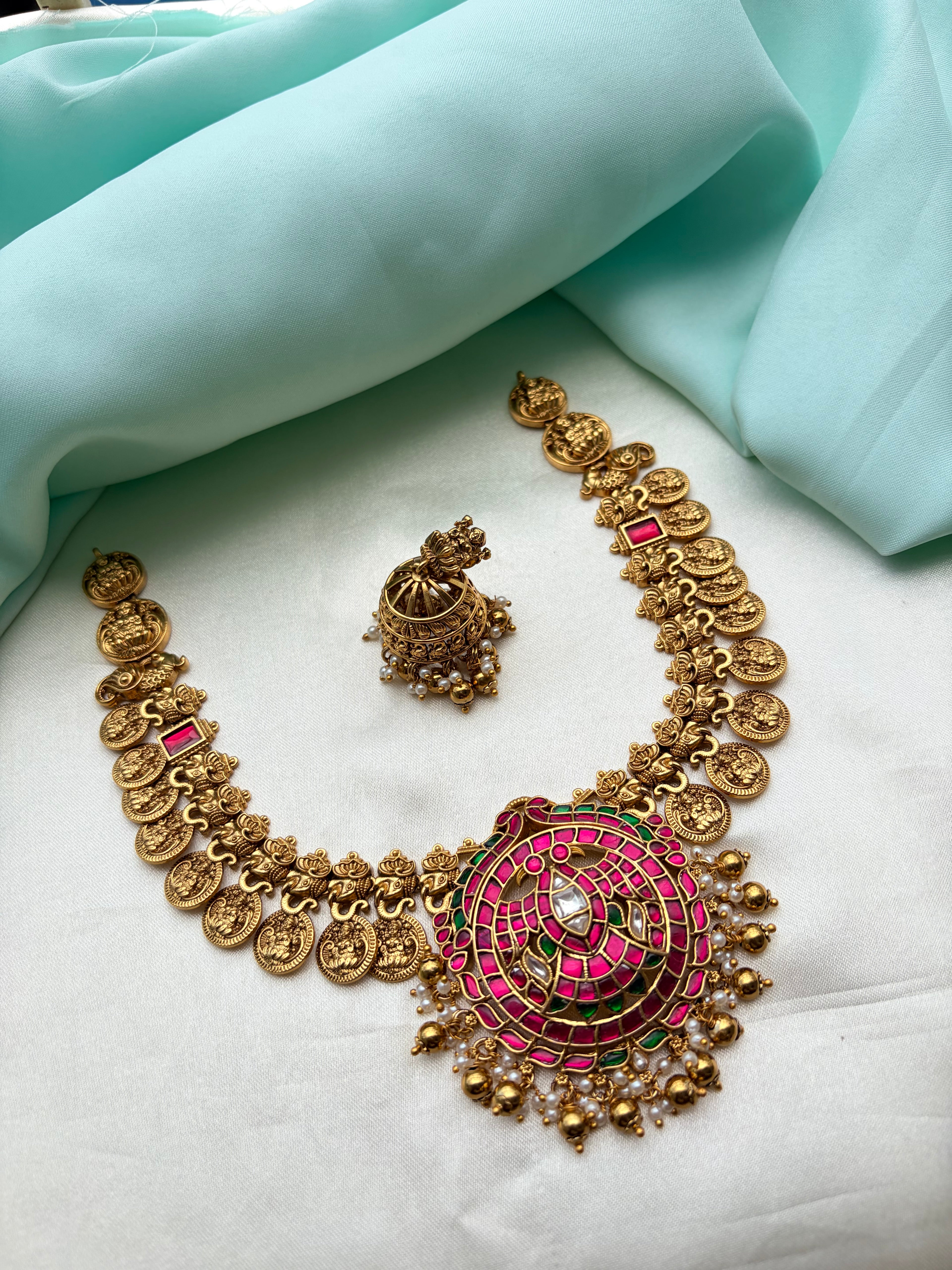 Jadau Kundan kasu lakshmi devi neckset with butta earrings Ns239