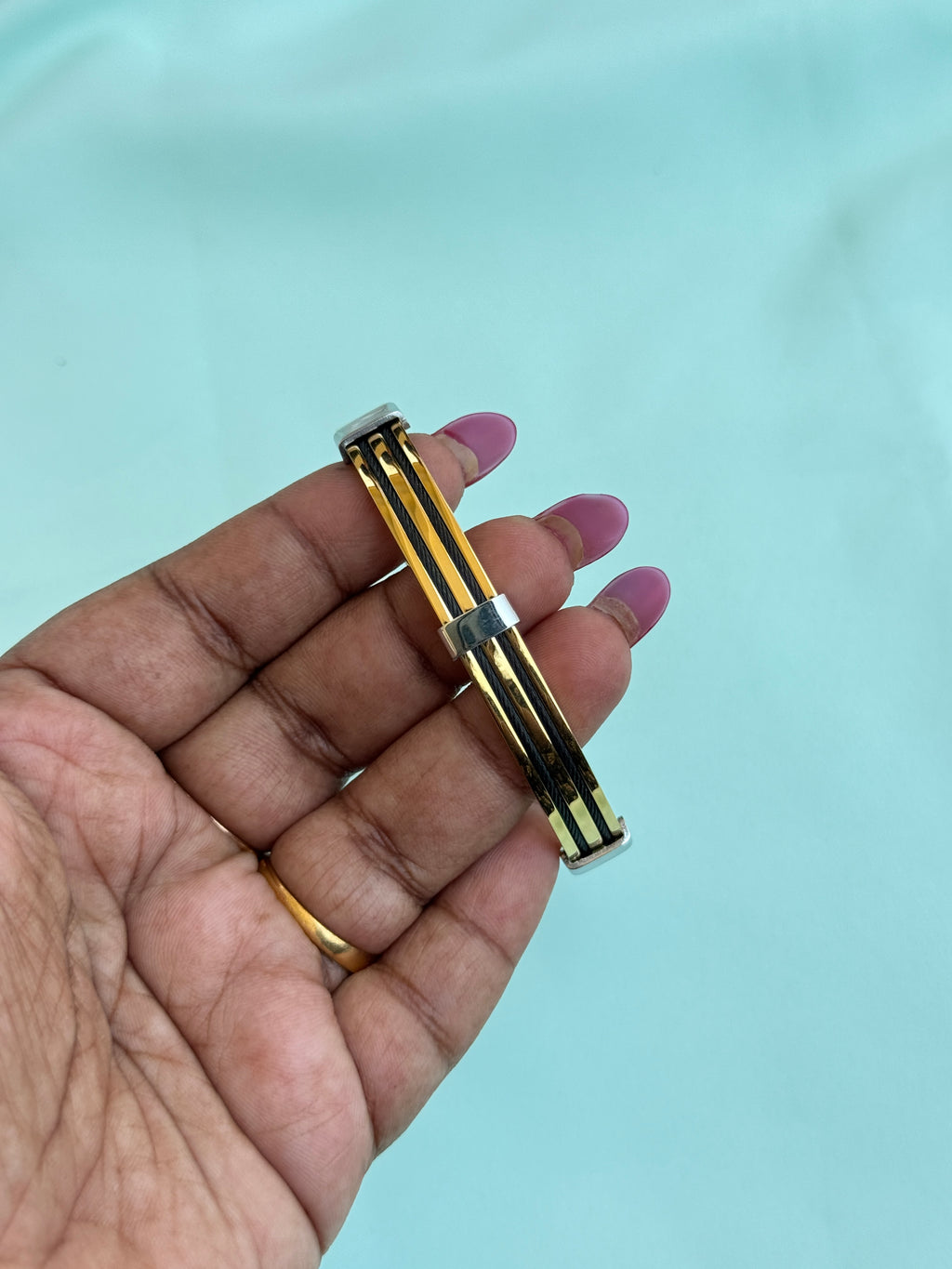 Mn019 openable anti tarnish black and gold kada bracelet suits for 2.6 to 2.8 size