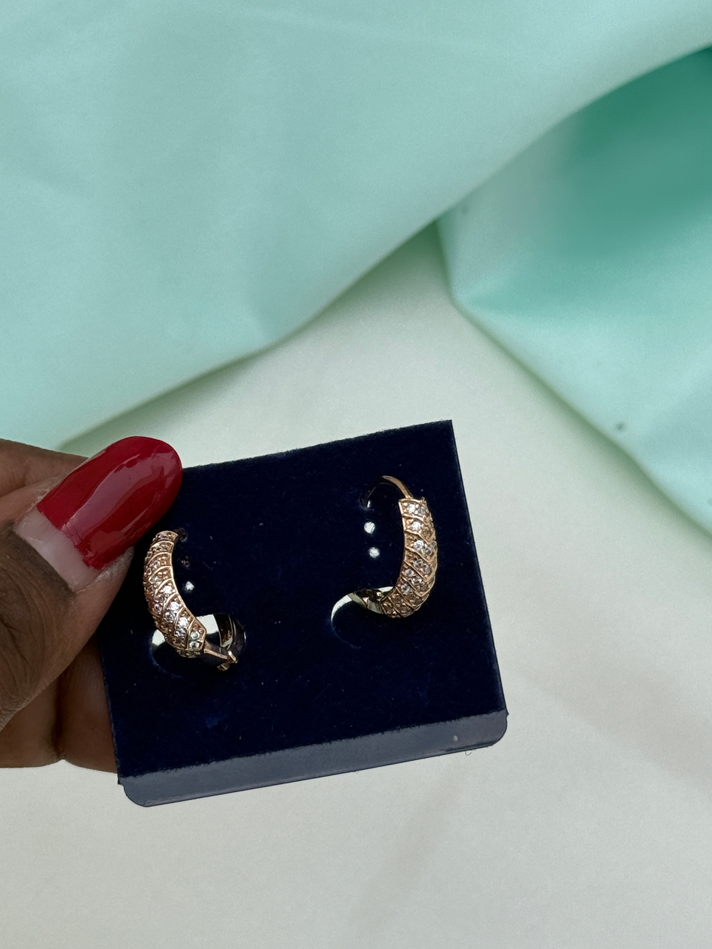 St078 anti tarnish hoops earrings