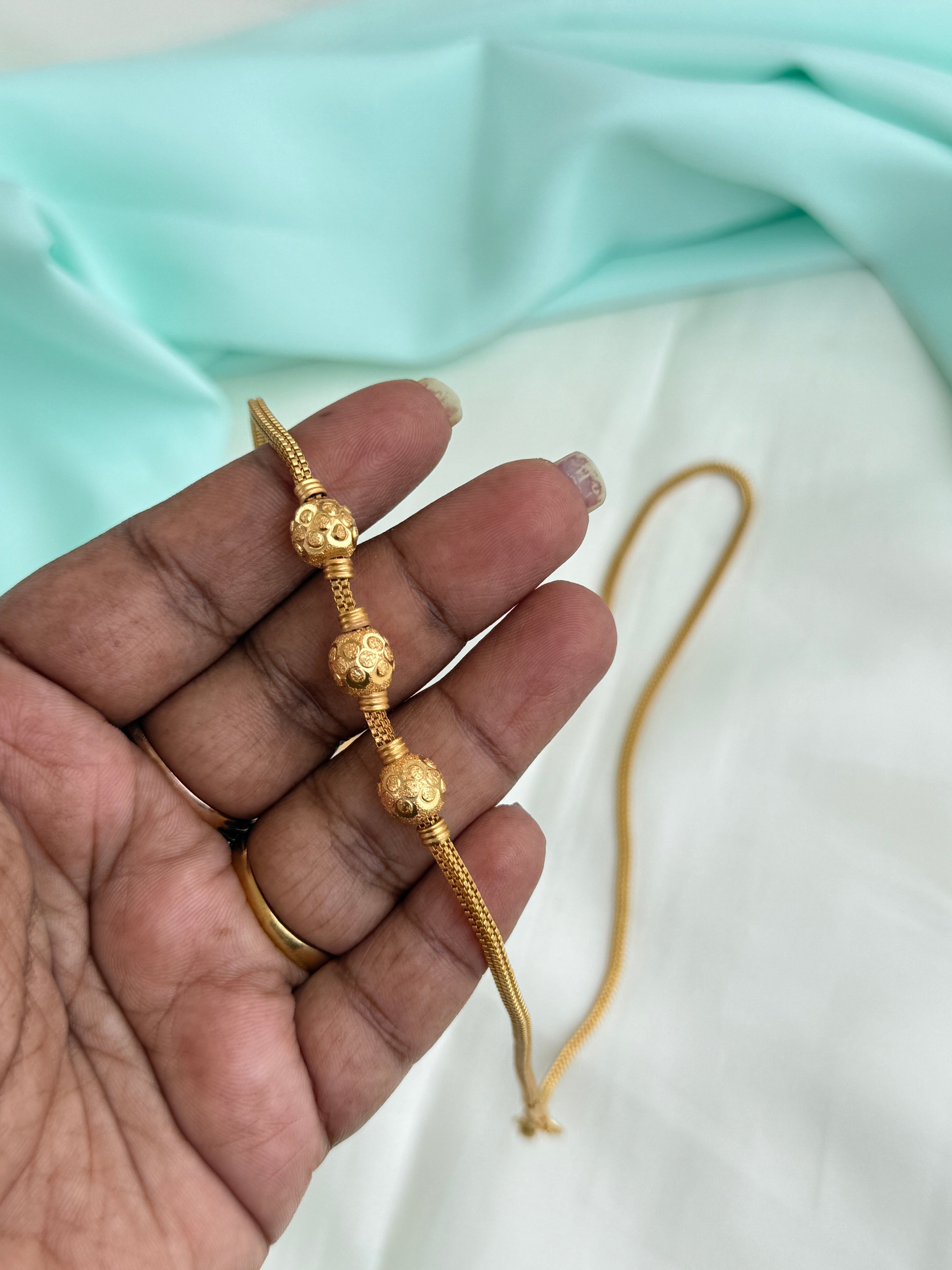 Ph418 panchaloham polished 3 gold balls 25 1/2 Inches thali chains