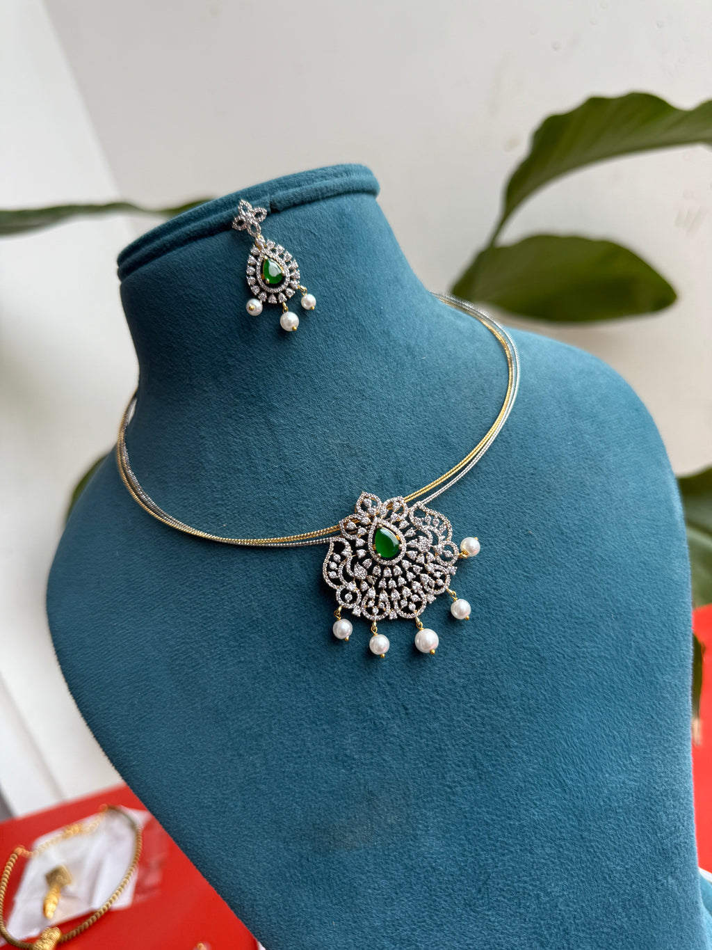 Hs004 gold silver hasli with diamond finish pendant