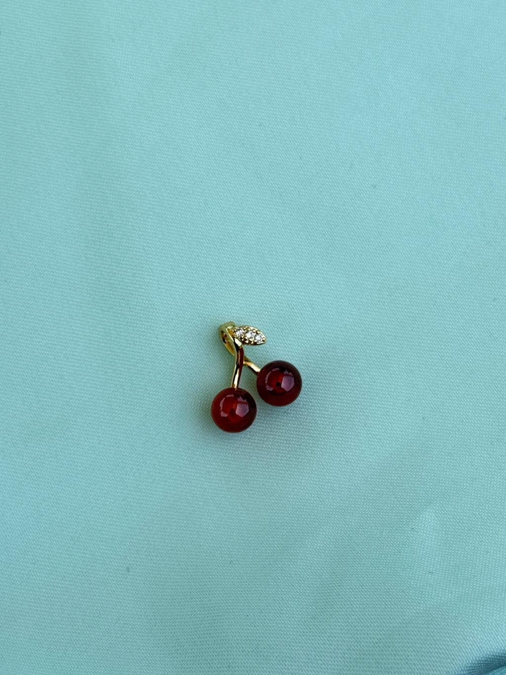 Al029 anti tarnish cherry charm (pendent)