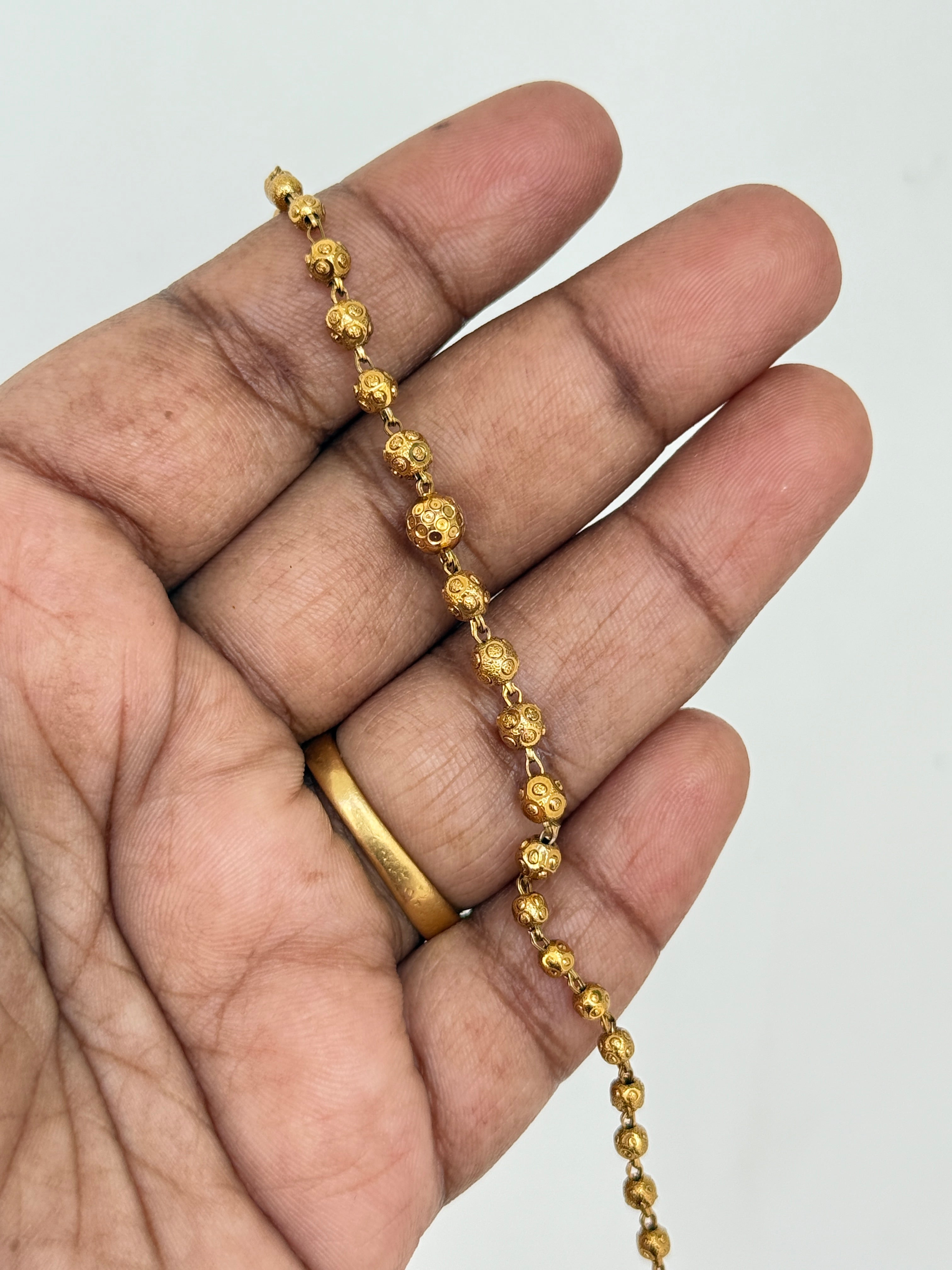 Br513 adjustable gold ball bracelet