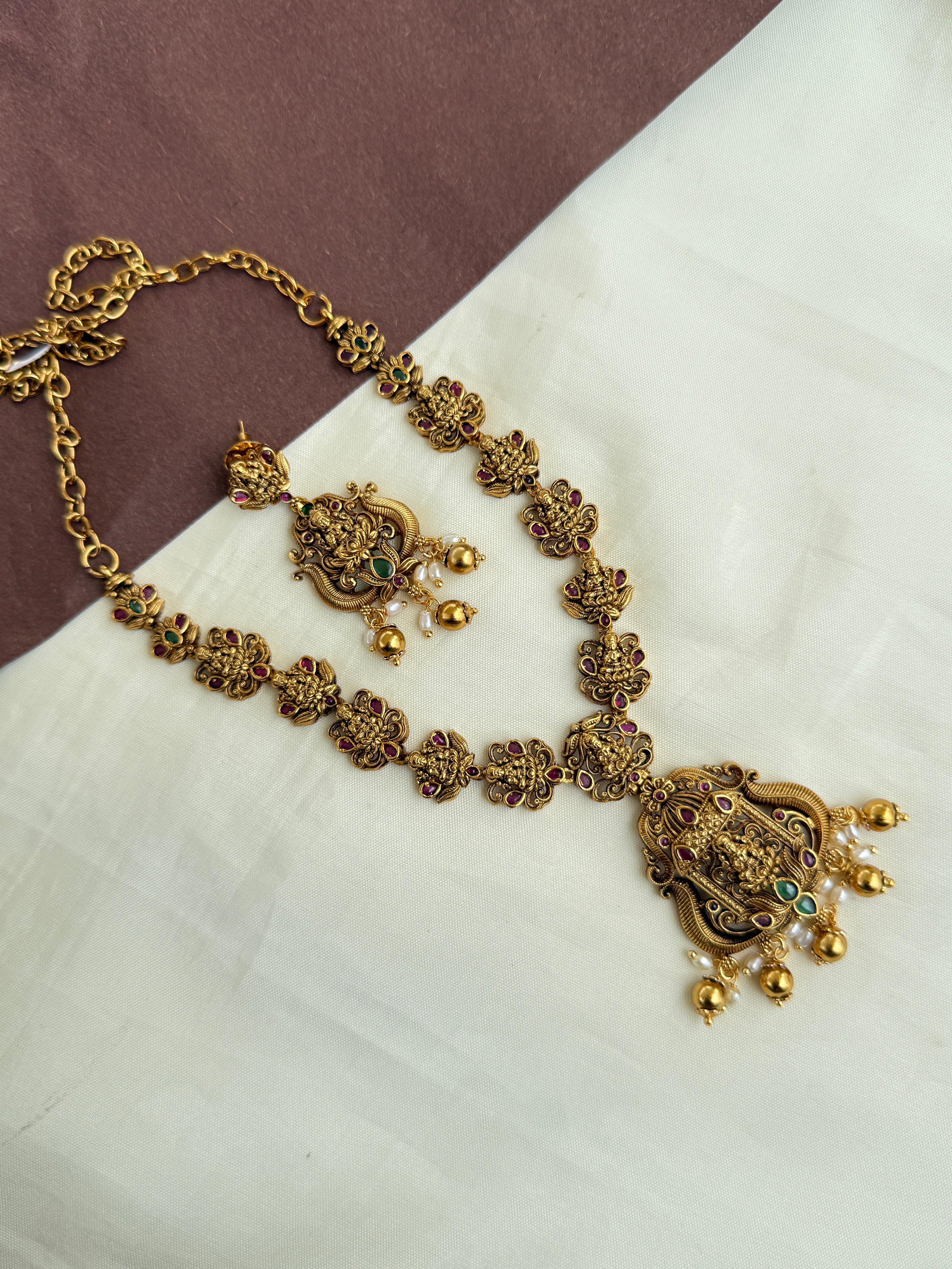 Ns298 budget friendly Lakshmi Devi neckset suits for kids and adults