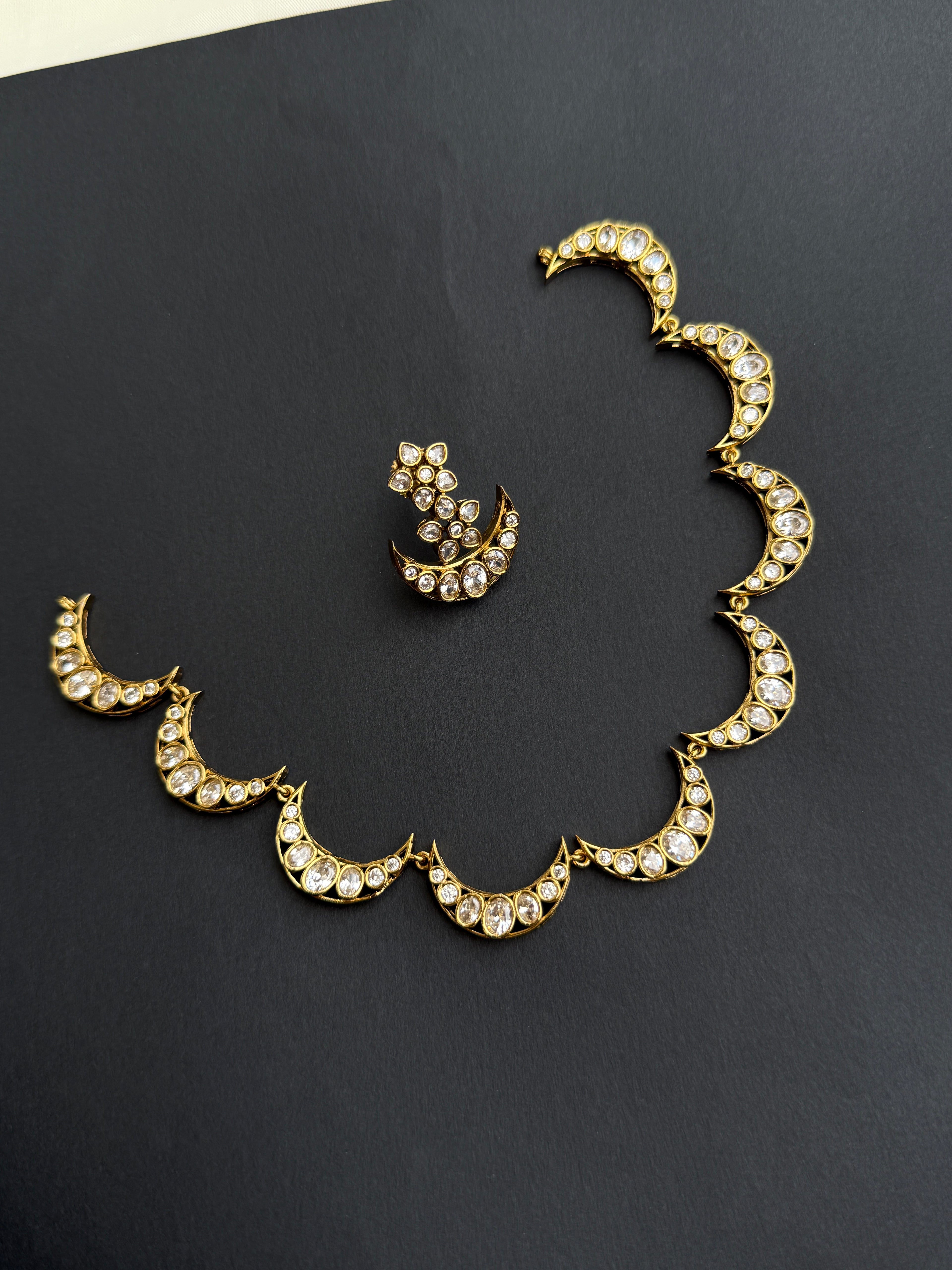 Ns205 uncuts moon neckset