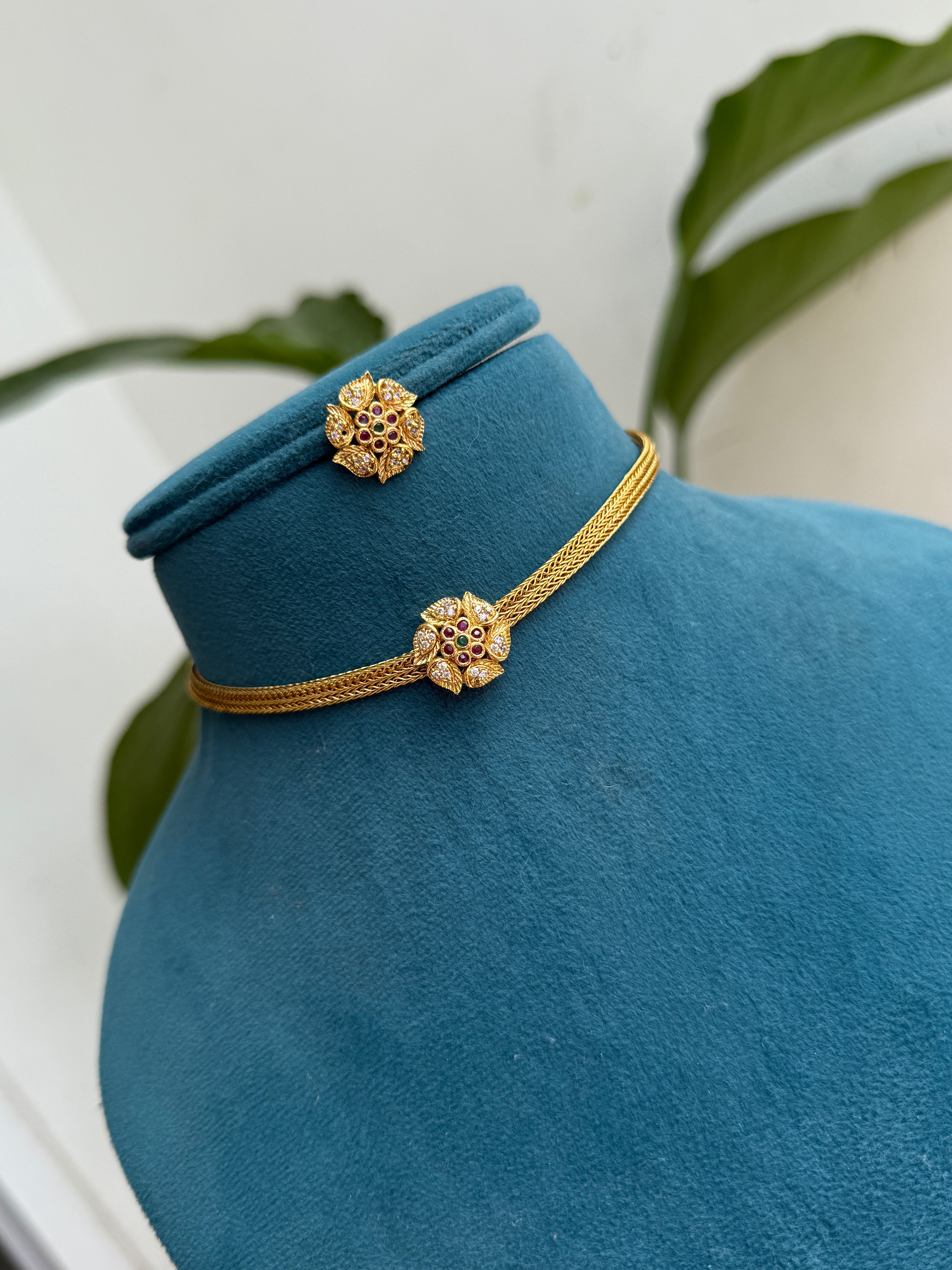 Ns456 Nan thread with simple pendant studs