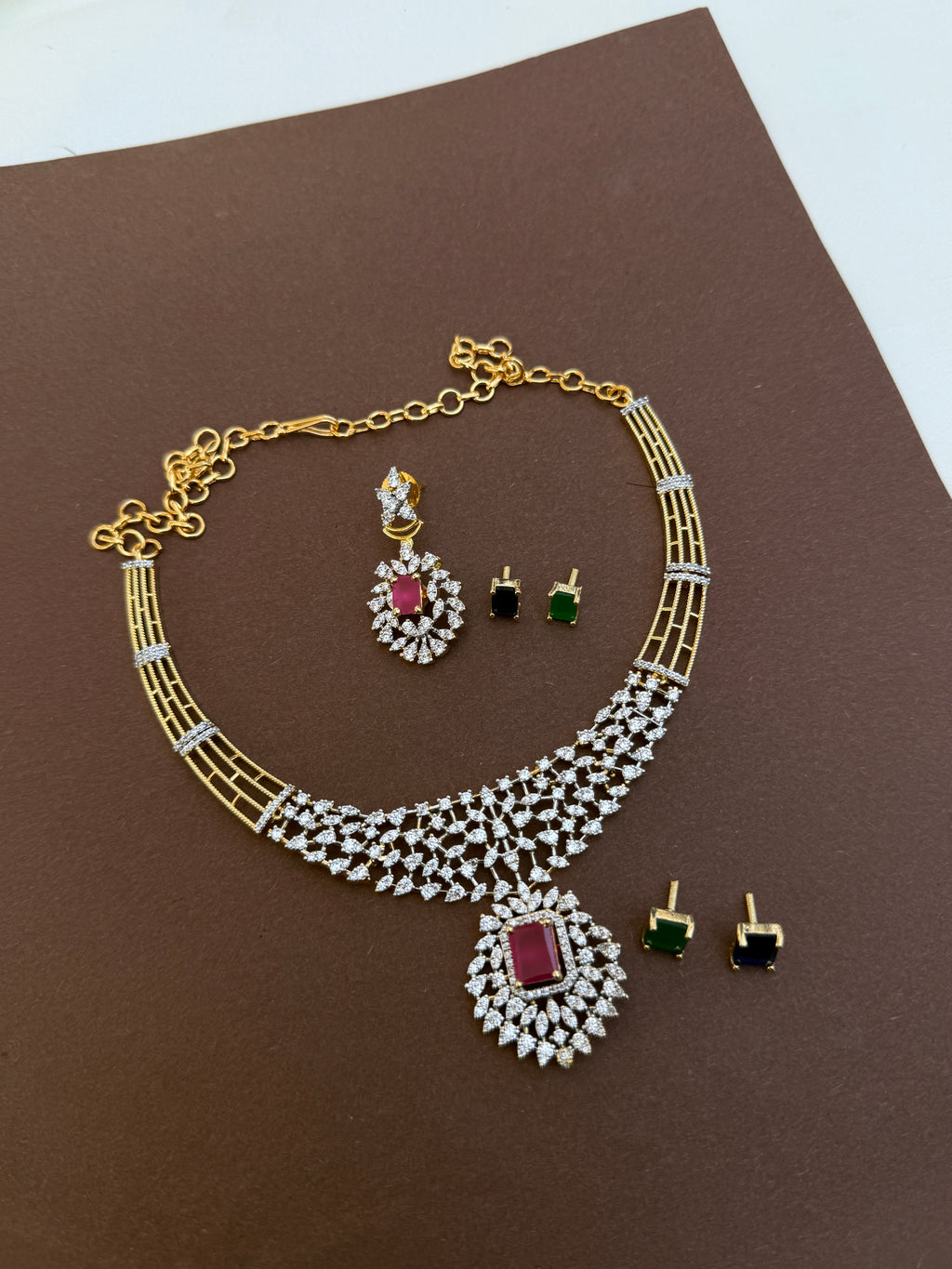 Ns745 diamond finishing changable neckset in 3 colours