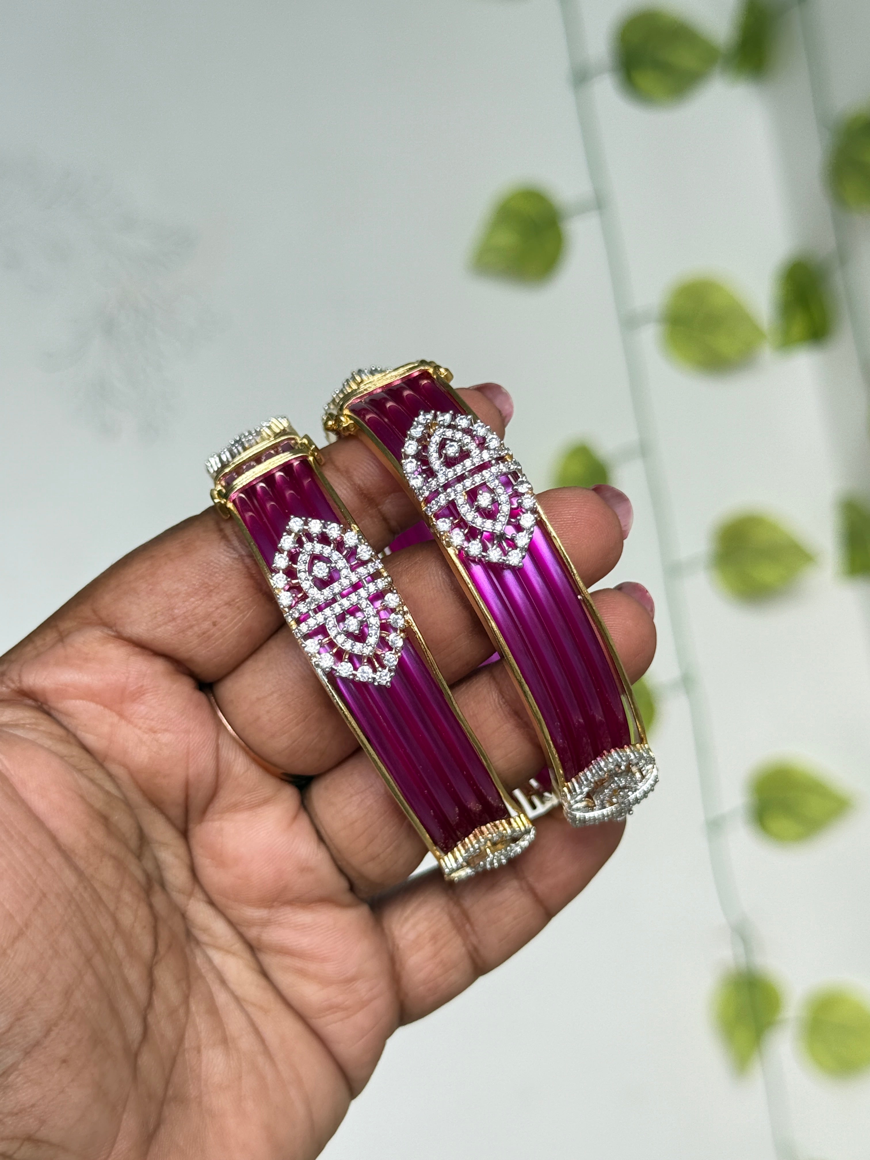 Sb660 changeable bangles.u can change into 10different colors