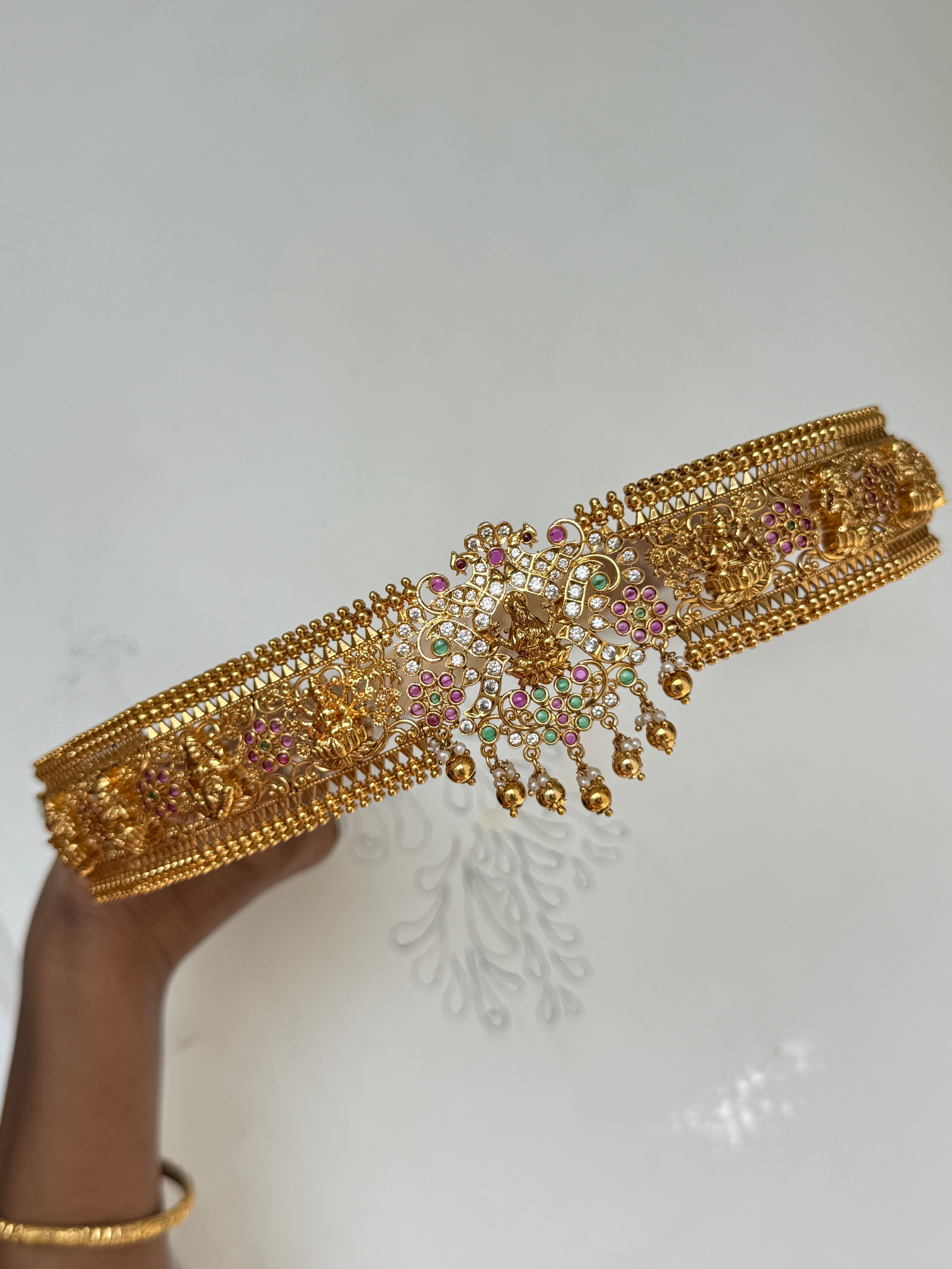 Hb525 flexible Lakshmi Devi Kemp uncuts adults hipbelts