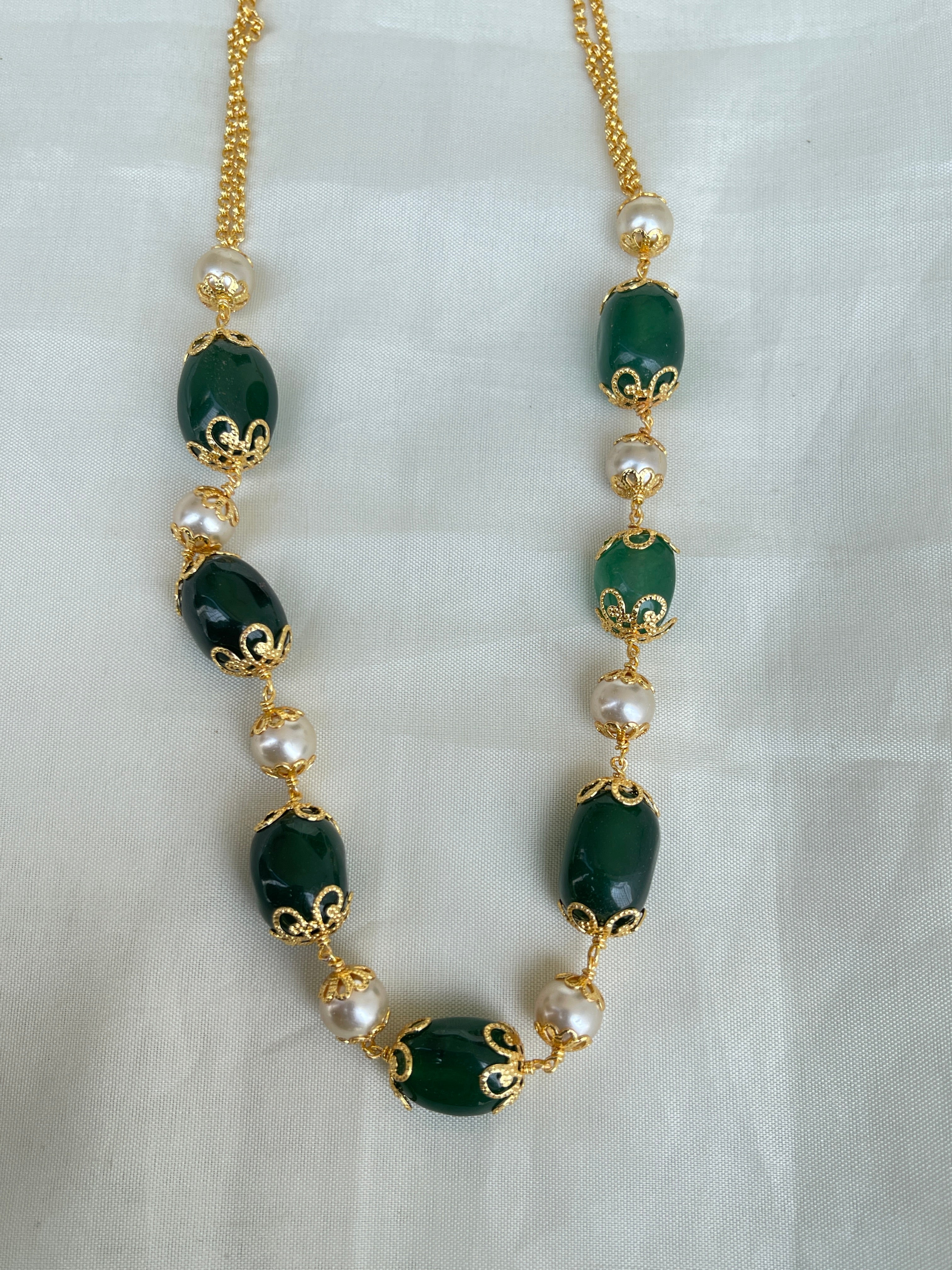 Big green beads with pearl single line beads chain