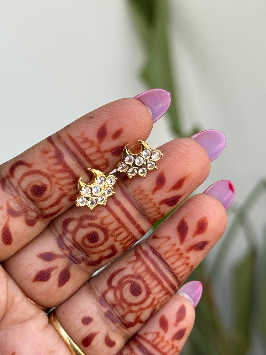 Ph357 panchaloham halfmoon studs