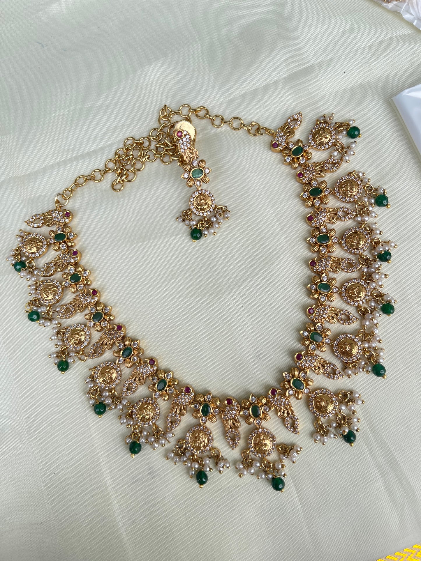 Lakshmi kasulu multi pearl neckset