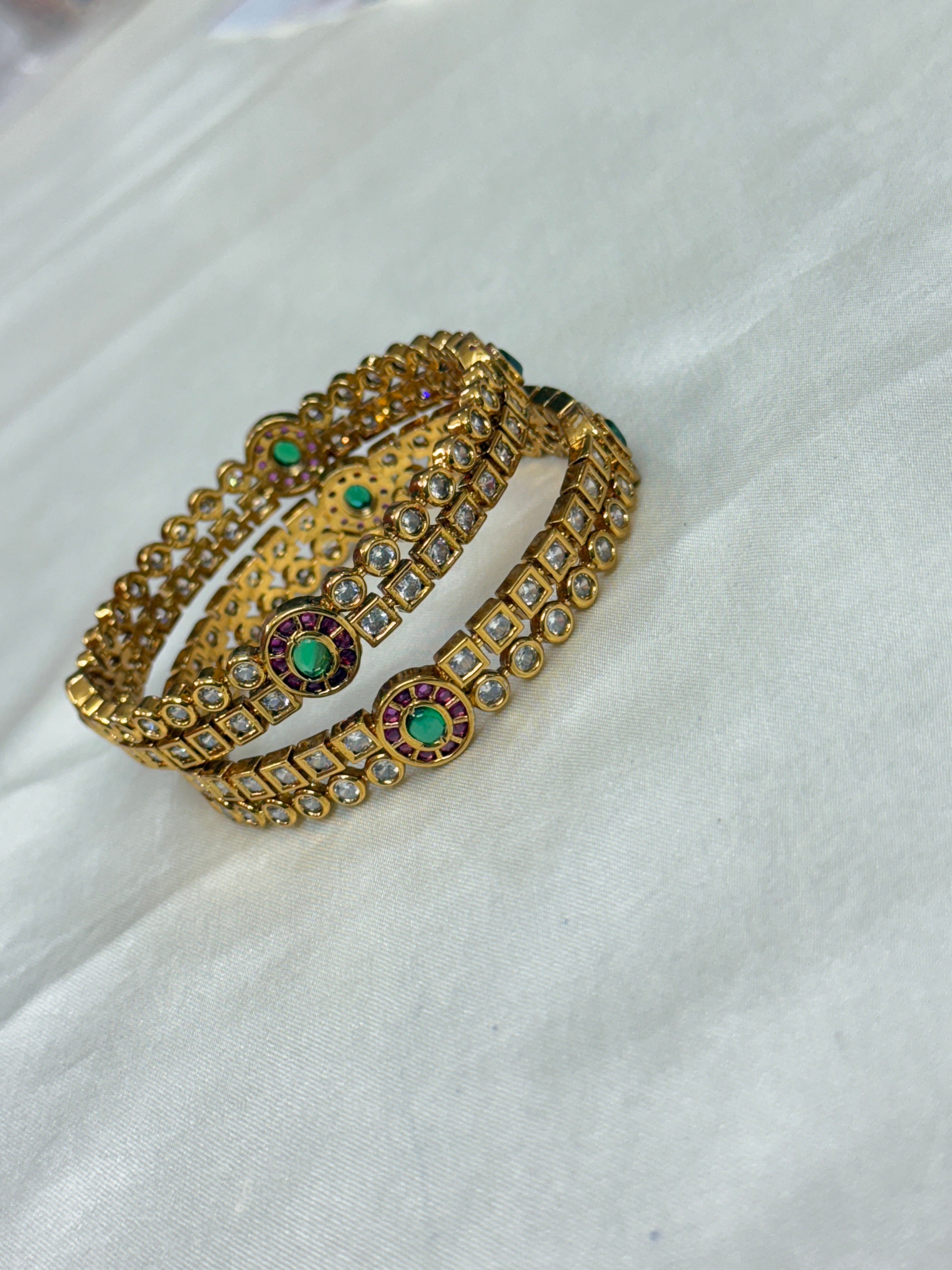 Sb117 kemp kundans bangles