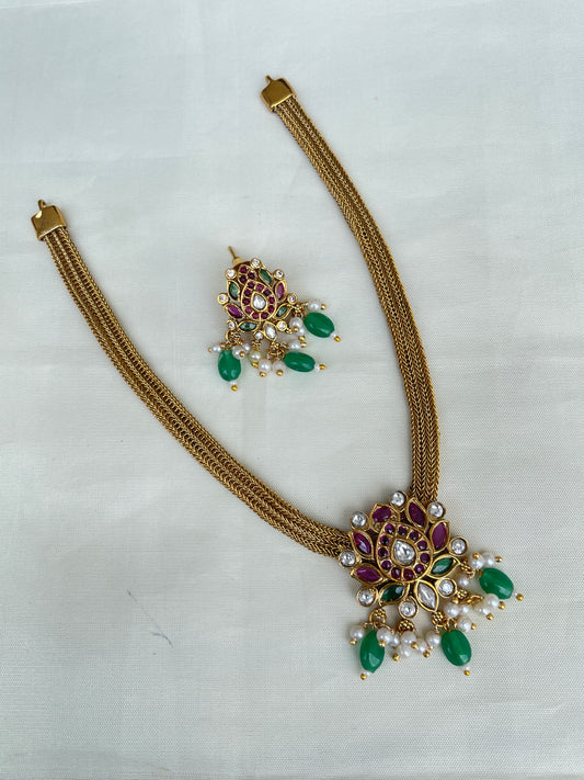 Lotus naan neckset/ choker can use in 2 ways.! Suits for adults and kids