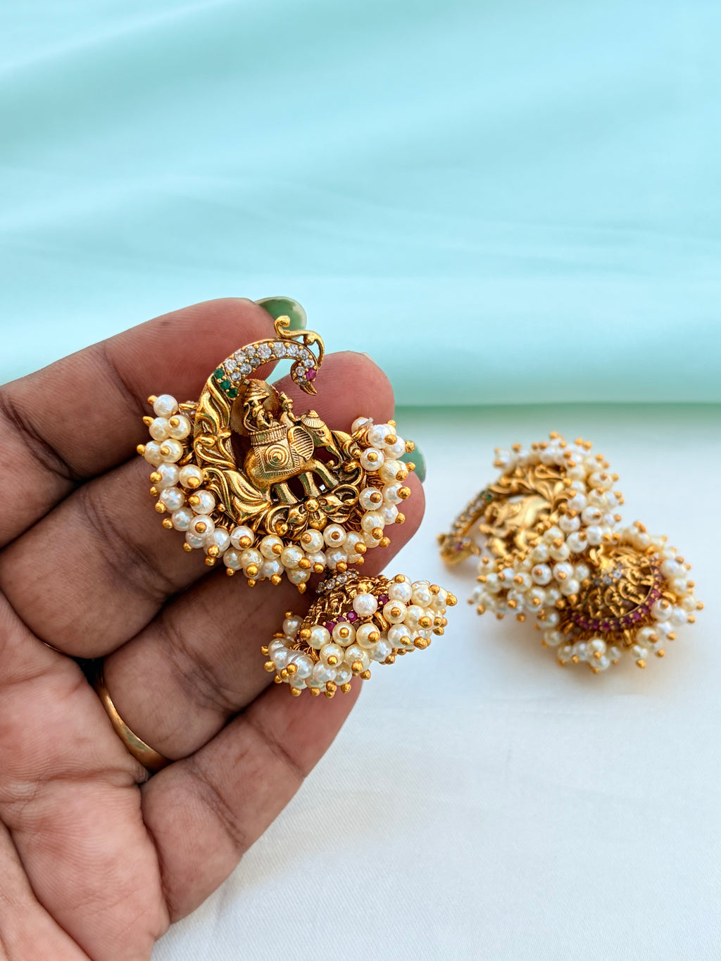 Elephant design pearls butta earrings Er962