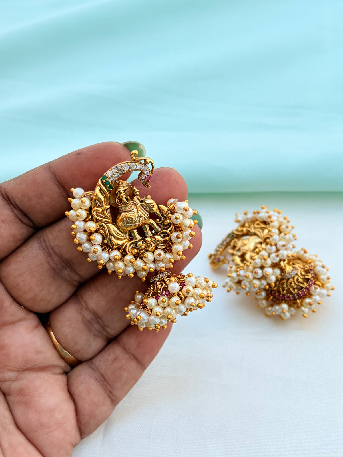 Elephant design pearls butta earrings Er962