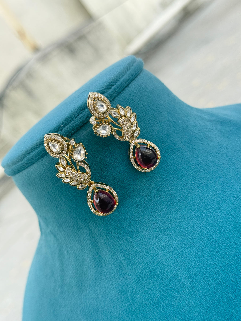 Er2053 victorian western Earrings
