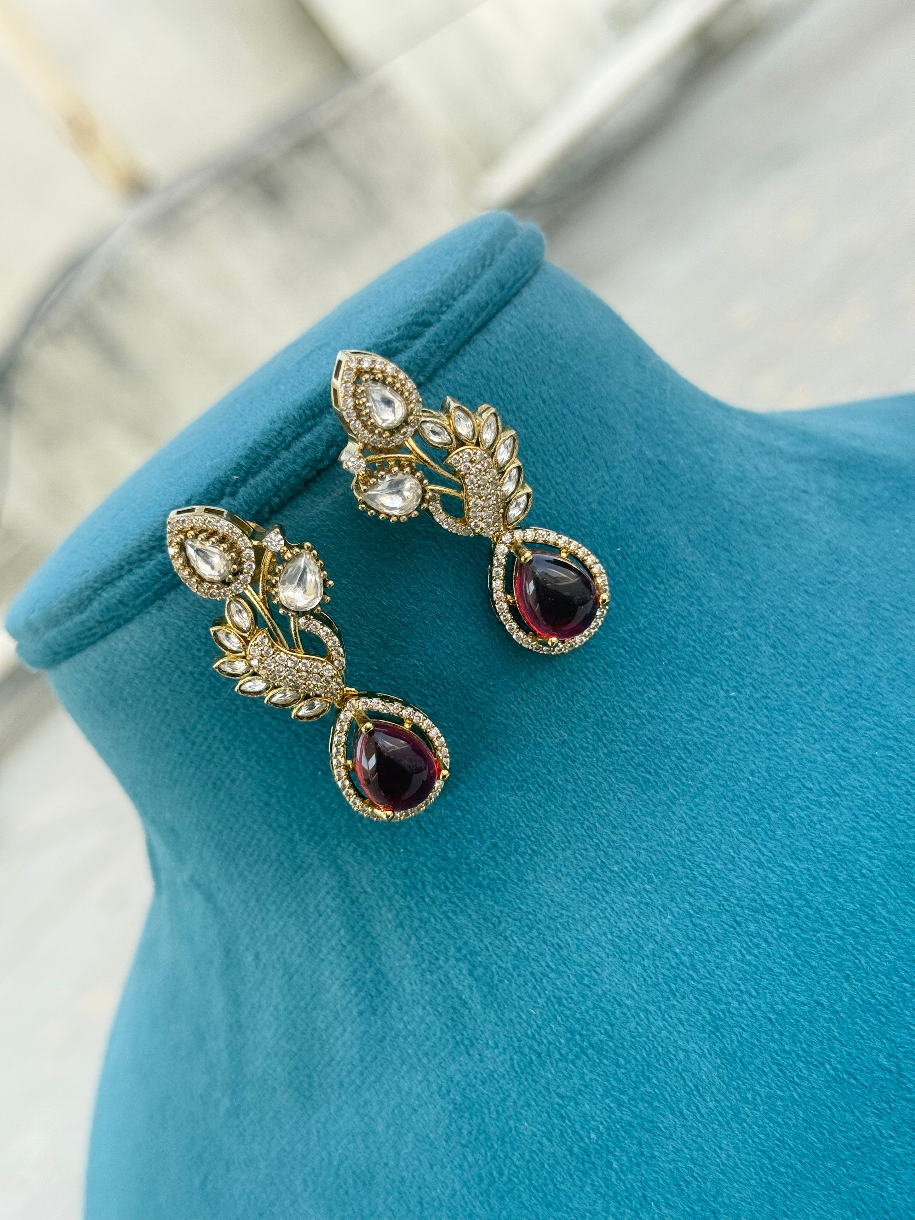 Er2053 victorian western Earrings
