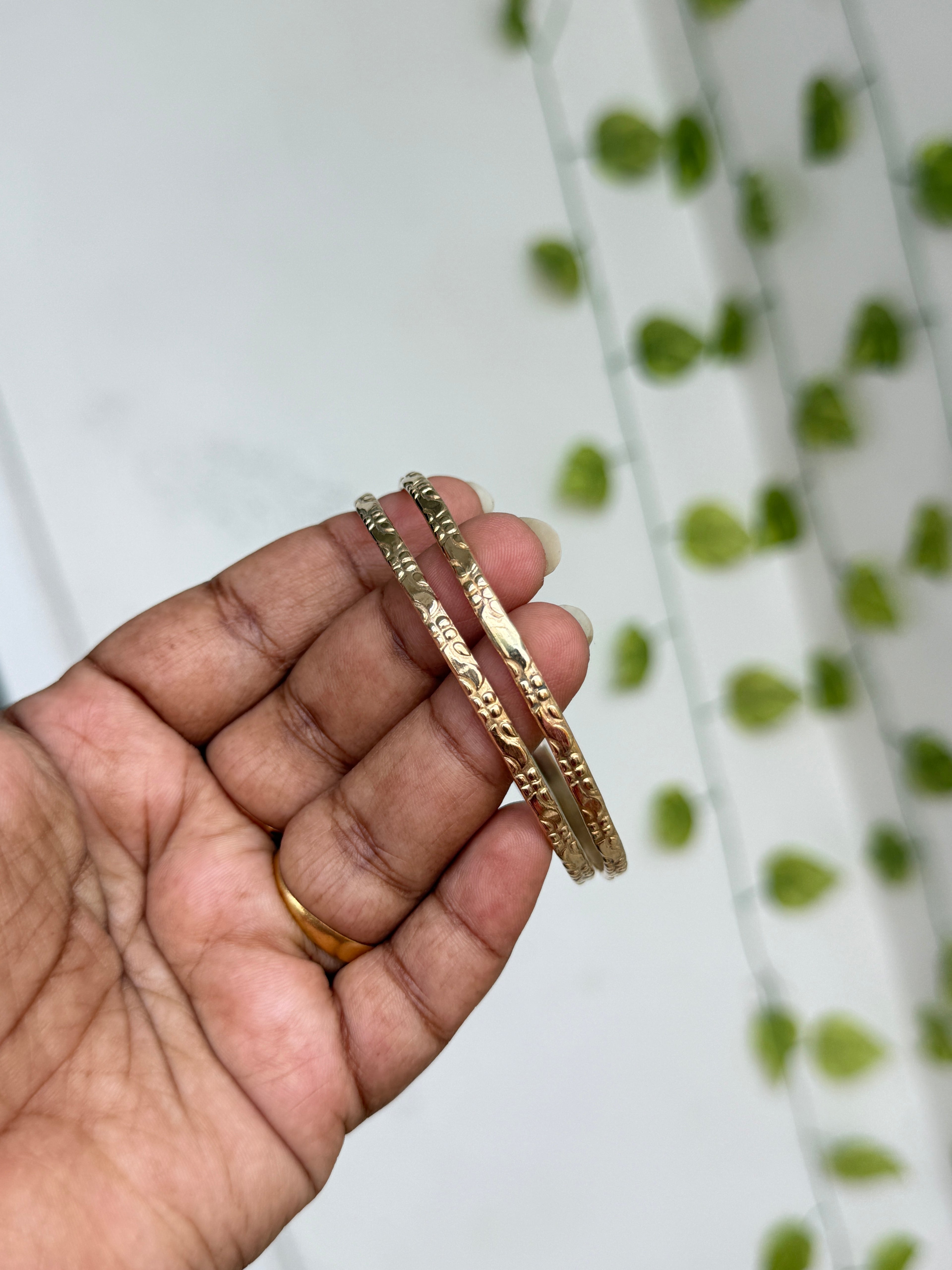 Ph616 Panchaloham unpolished leaf flowers daily wear bangles