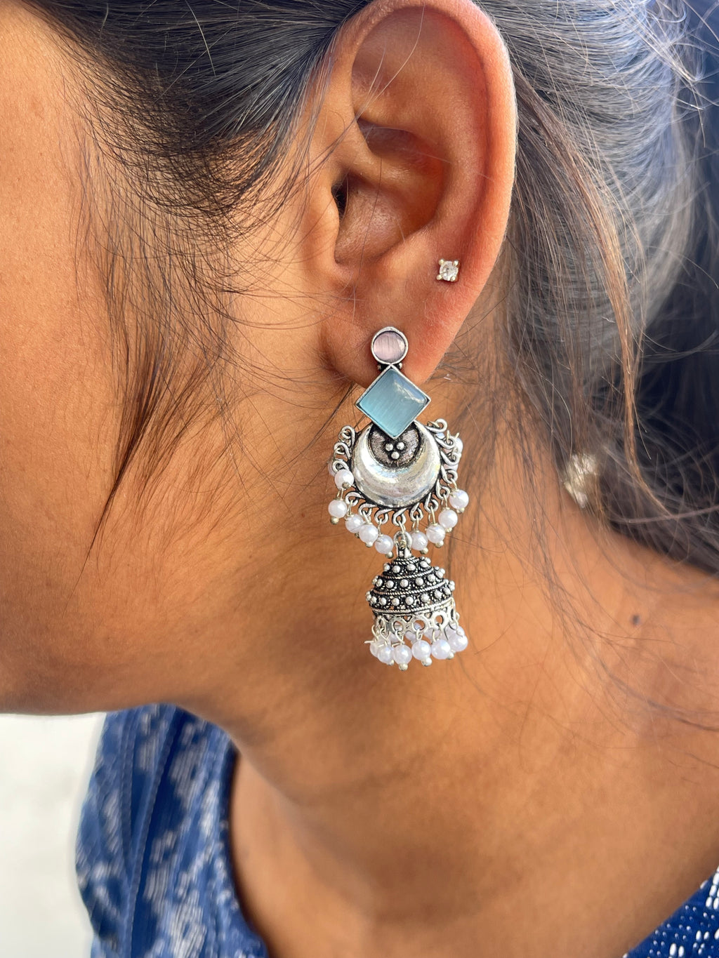 Lightweight chandbutta oxidised pearl hanging earrings