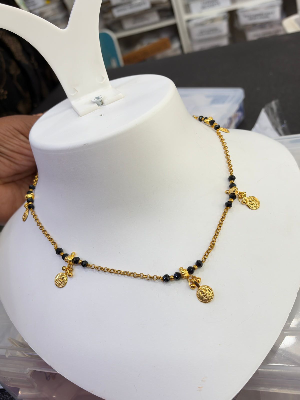 Bb461 Lakshmidevi crystal bead 18 inches black beads