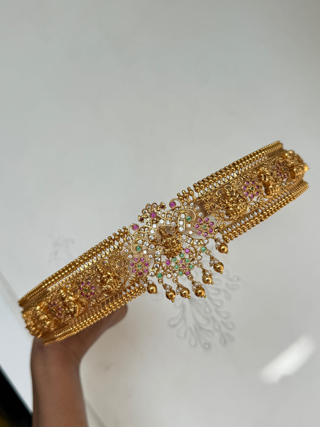 Hb525 flexible Lakshmi Devi Kemp uncuts adults hipbelts