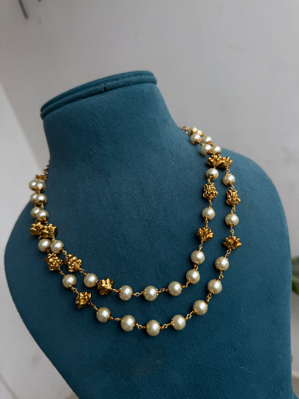 Bb0010 2 layers gold ball pearl chain